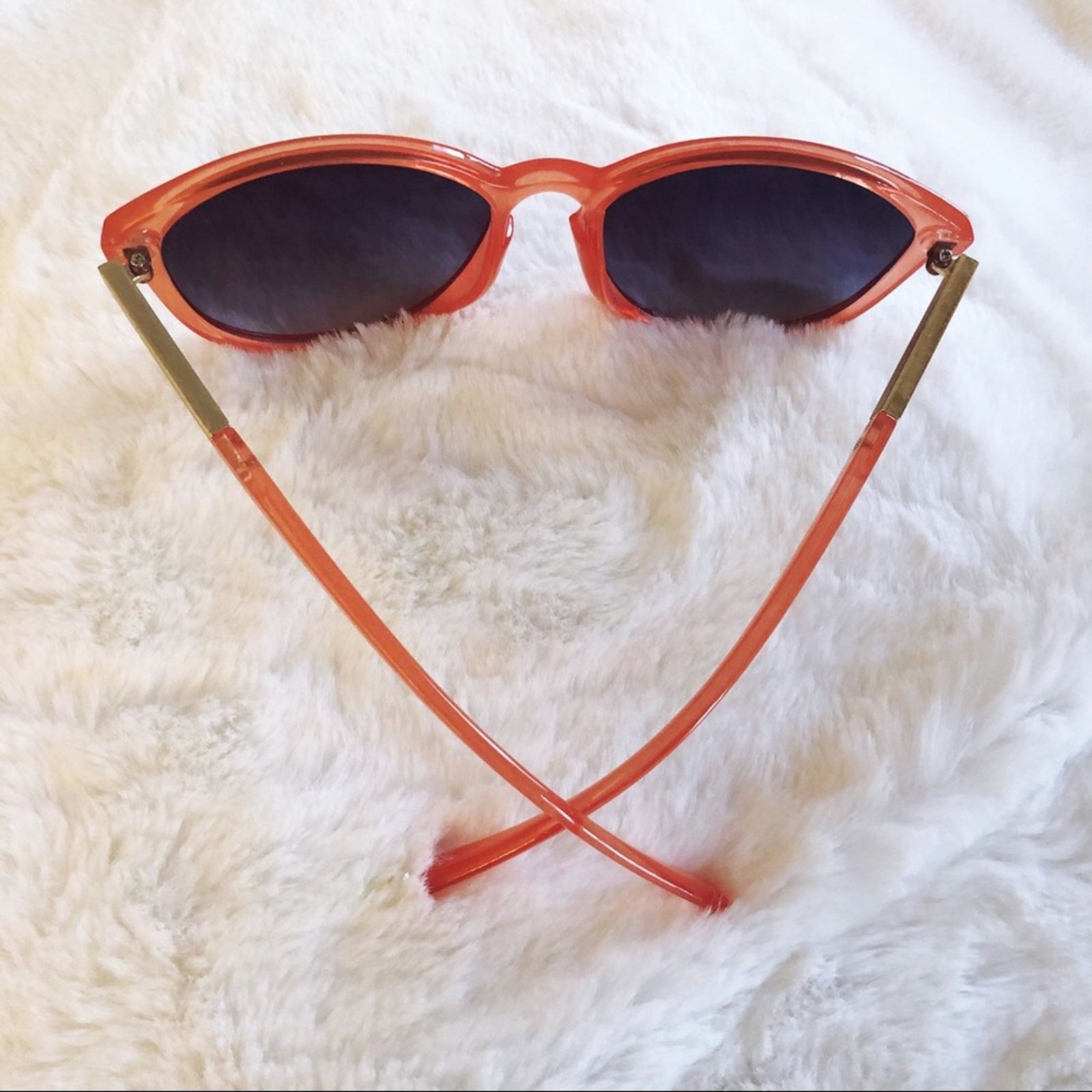 Other Celia Red Cat Eye Full Rim Sunglasses Size ONE SIZE - 7 Thumbnail