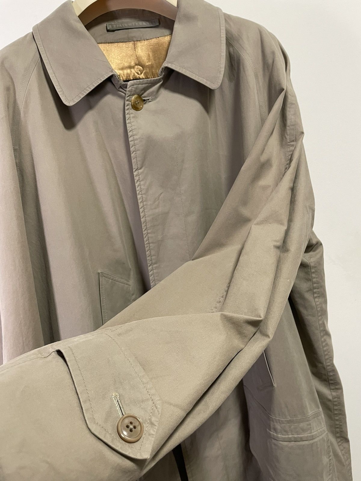 Burberry Burberry Trench Coat - vintage made in England Size M / US 6-8 / IT 42-44 - 11 Thumbnail