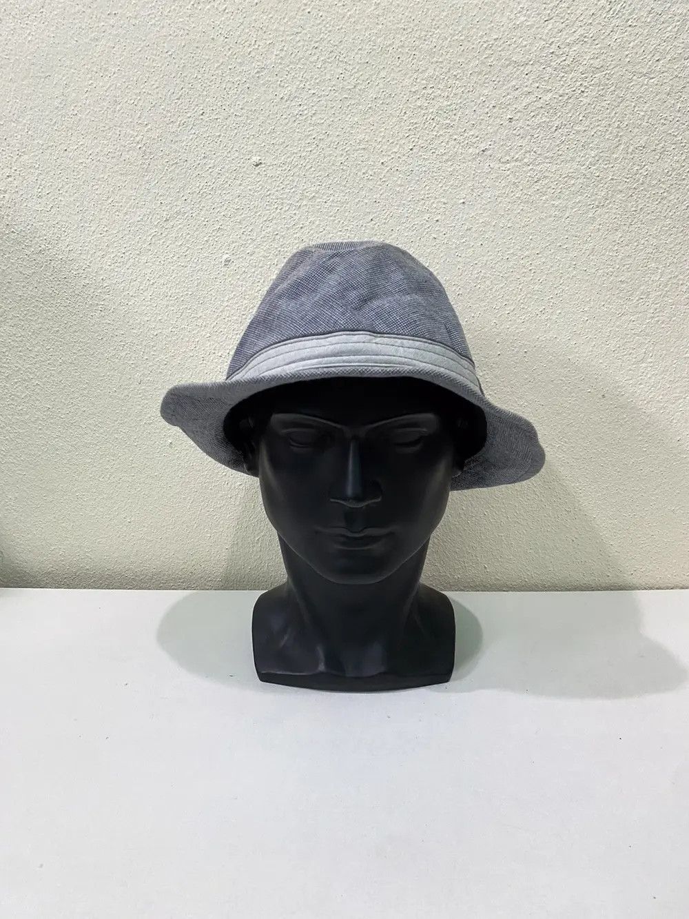 Mario Valentino Mario Valentino Plain Bucket Hat Size ONE SIZE - 3 Thumbnail
