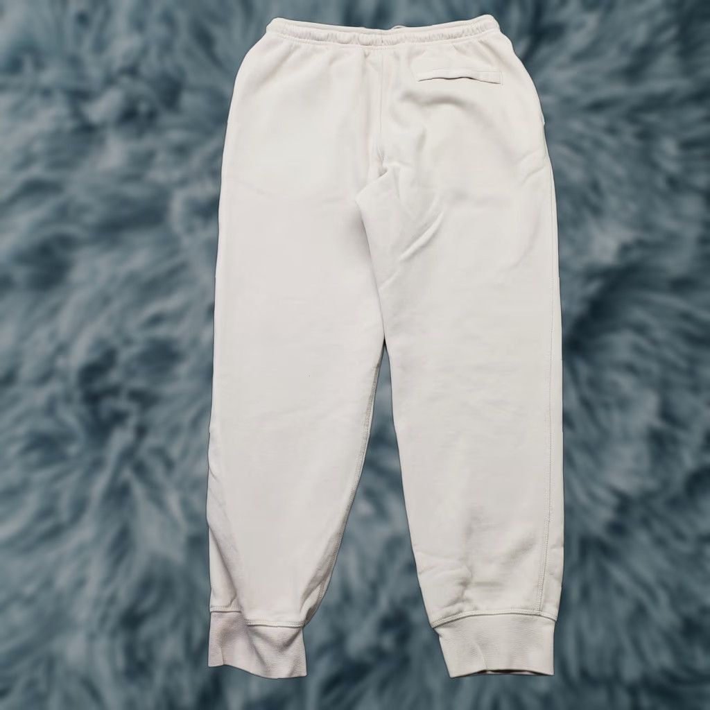 Nike Nike Sportswear Club Joggers Womens M Tan - Pants, Athletic, Fleece Lined, Swoosh Logo, Casual Activewear, 27" Inseam, 37" Outseam Size 32" / US 10 / IT 46 - 1 Thumbnail