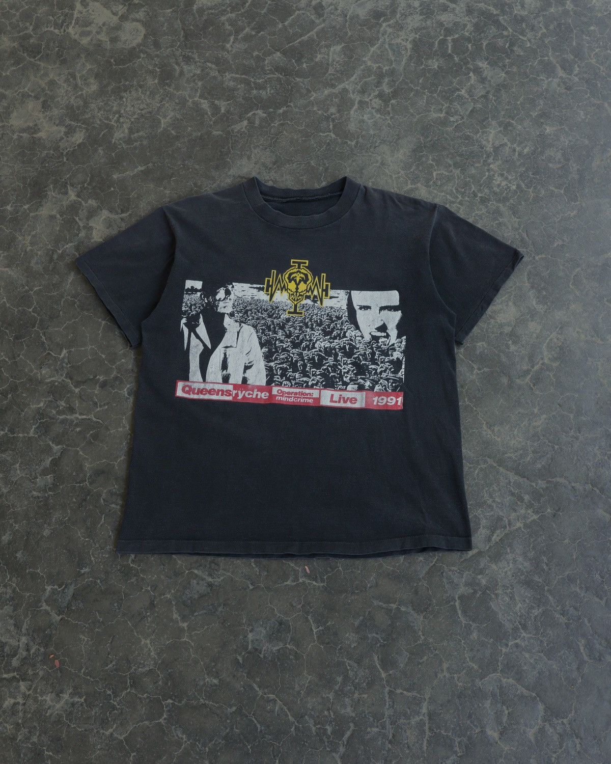 Vintage Vintage 90s Queensyrche Operation Mindcrime Archive Band Tee Size US L / EU 52-54 / 3 - 1 Thumbnail