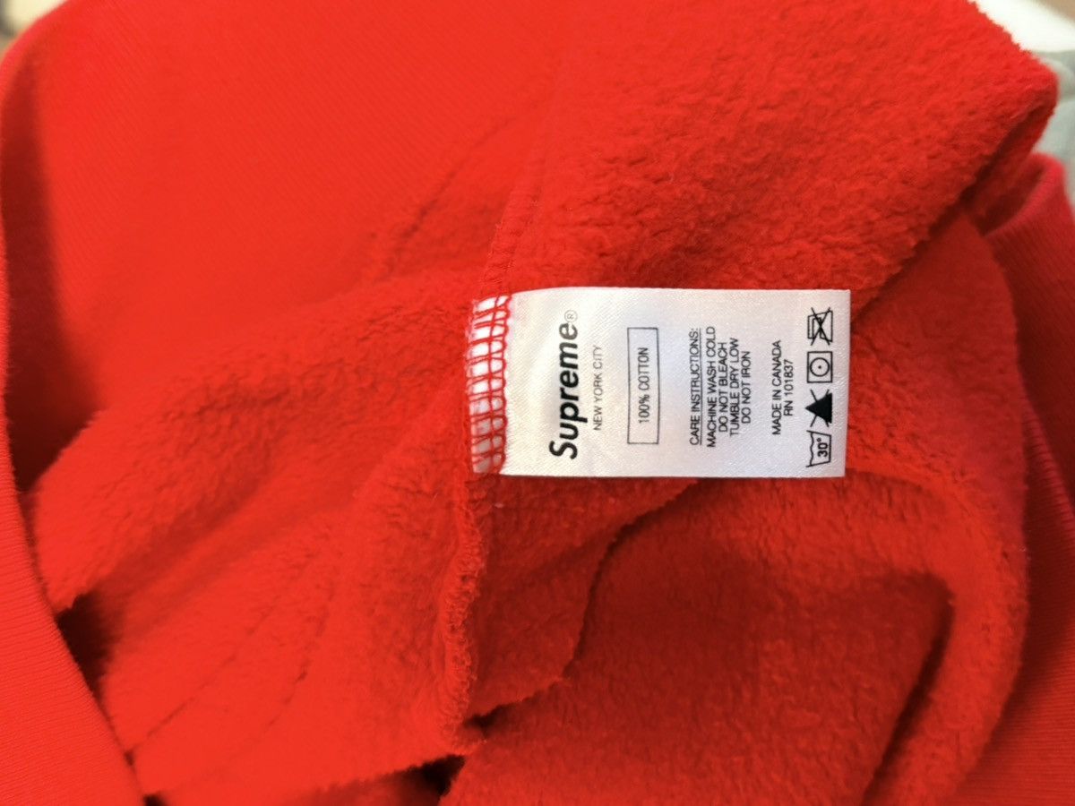 Supreme Supreme small box logo Crewneck Size US L / EU 52-54 / 3 - 7 Thumbnail