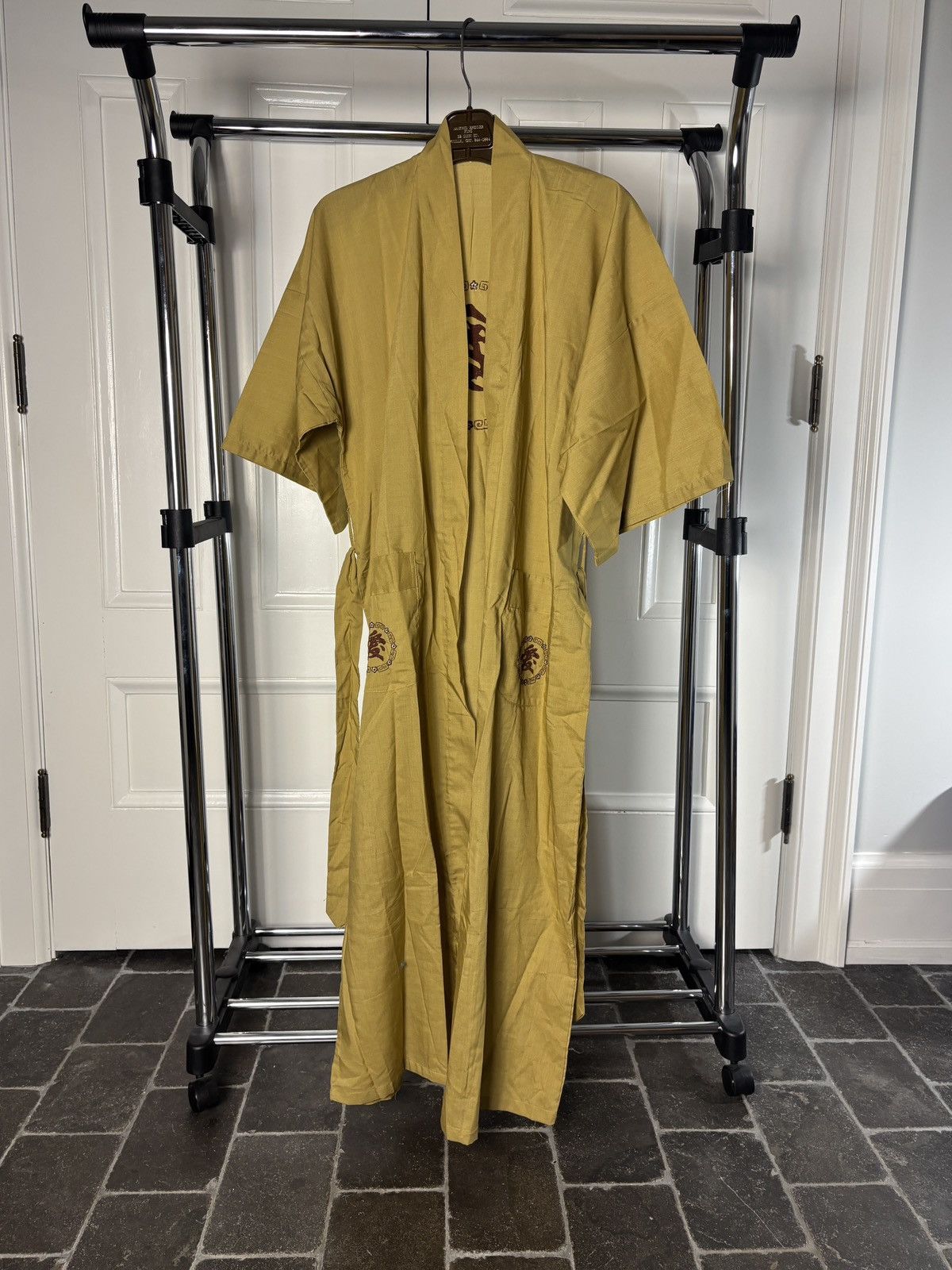 Vintage NOS Vintage Chinese Bath Robe Embroidered 1970s Belted Sleep Size US M / EU 48-50 / 2 - 11 Thumbnail