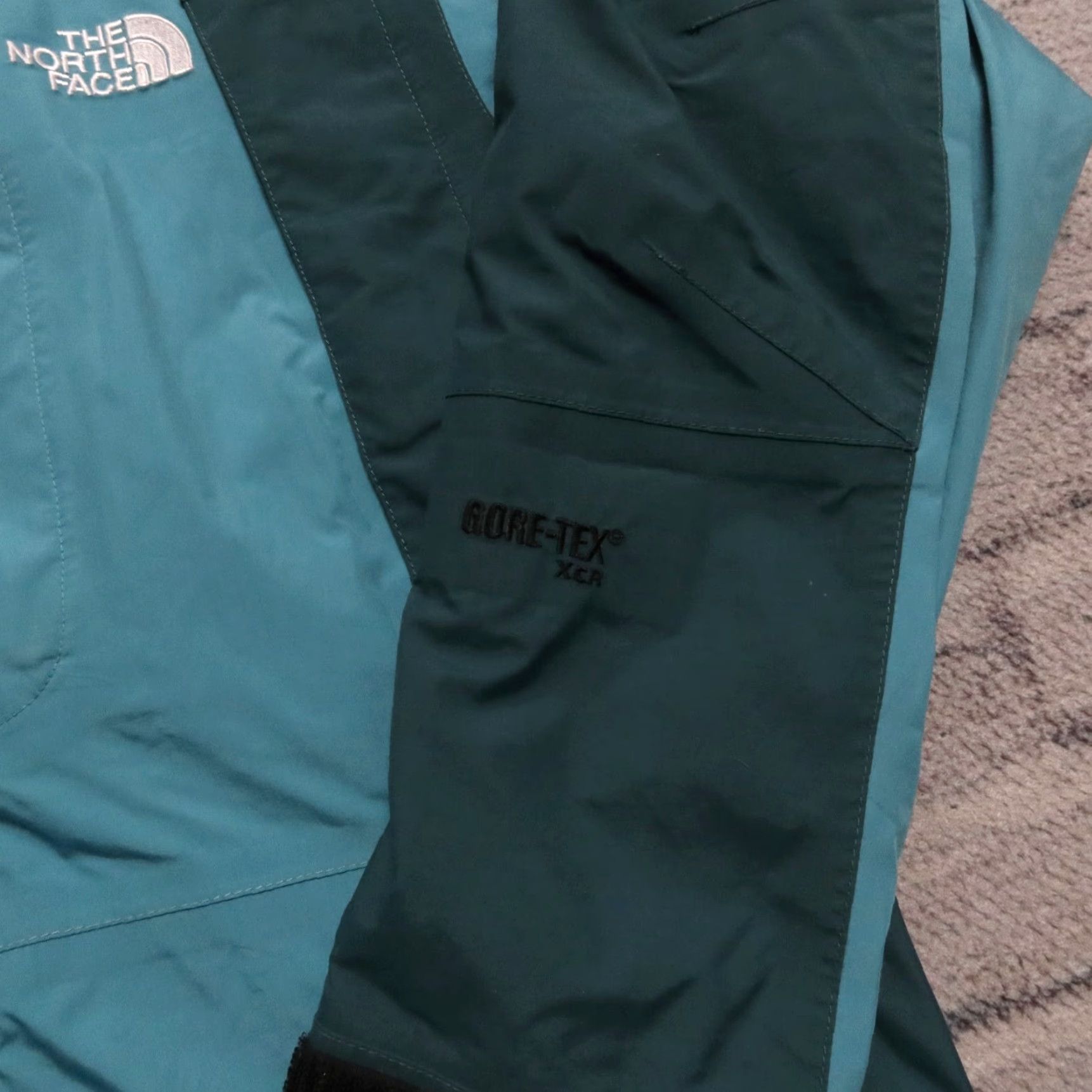 The North Face VINTAGE The North Face Summit Series Mountain Parka Jacket S Teal Womens Size S / US 4 / IT 40 - 3 Thumbnail