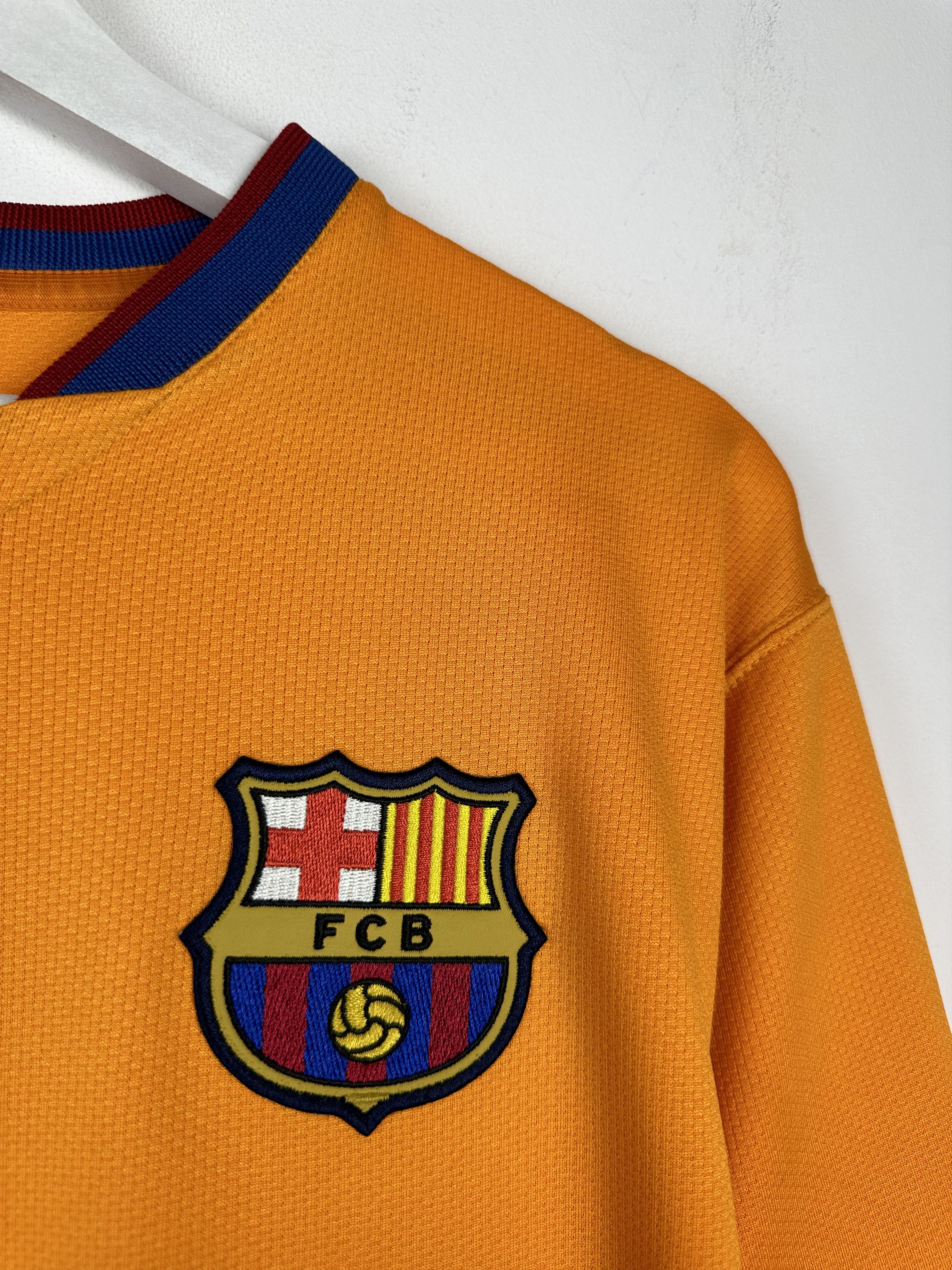 Nike Barcelona 2006 Away Soccer Jersey Football Shirt Size US L / EU 52-54 / 3 - 7 Thumbnail