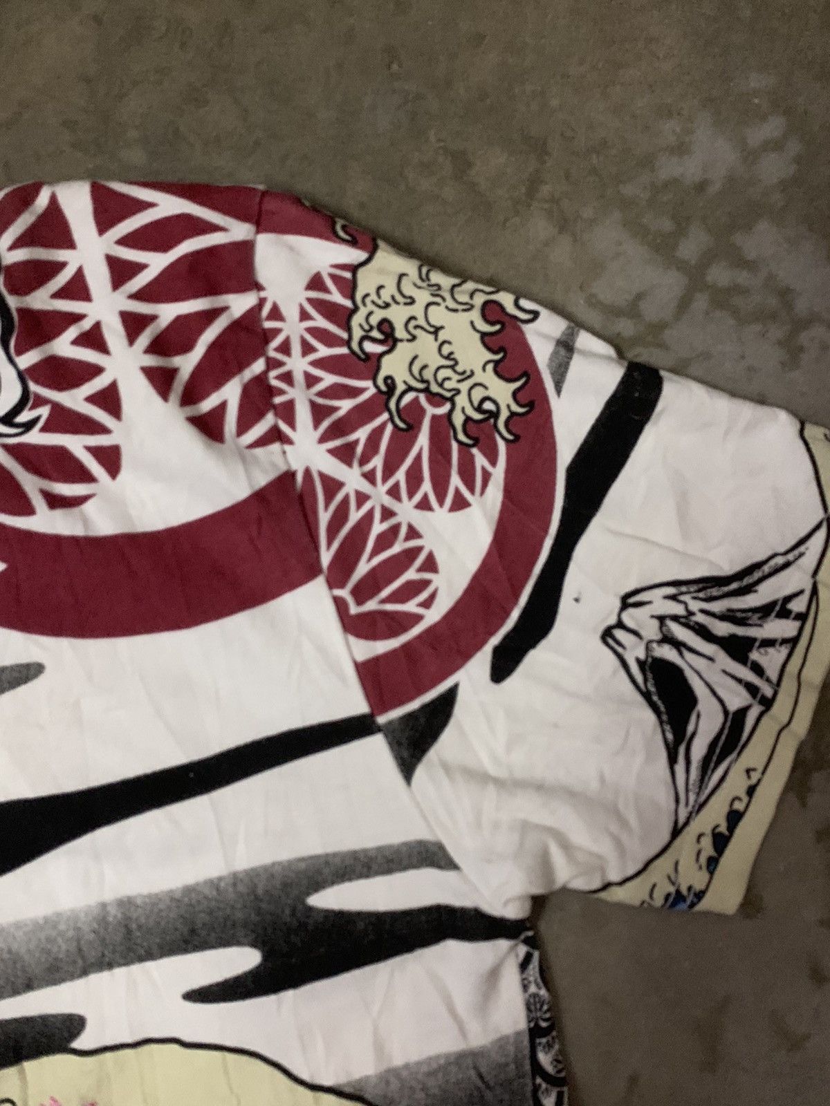 Japanese Brand Nice Graphics Overprints Koi Sukajan Tee Size US M / EU 48-50 / 2 - 11 Thumbnail