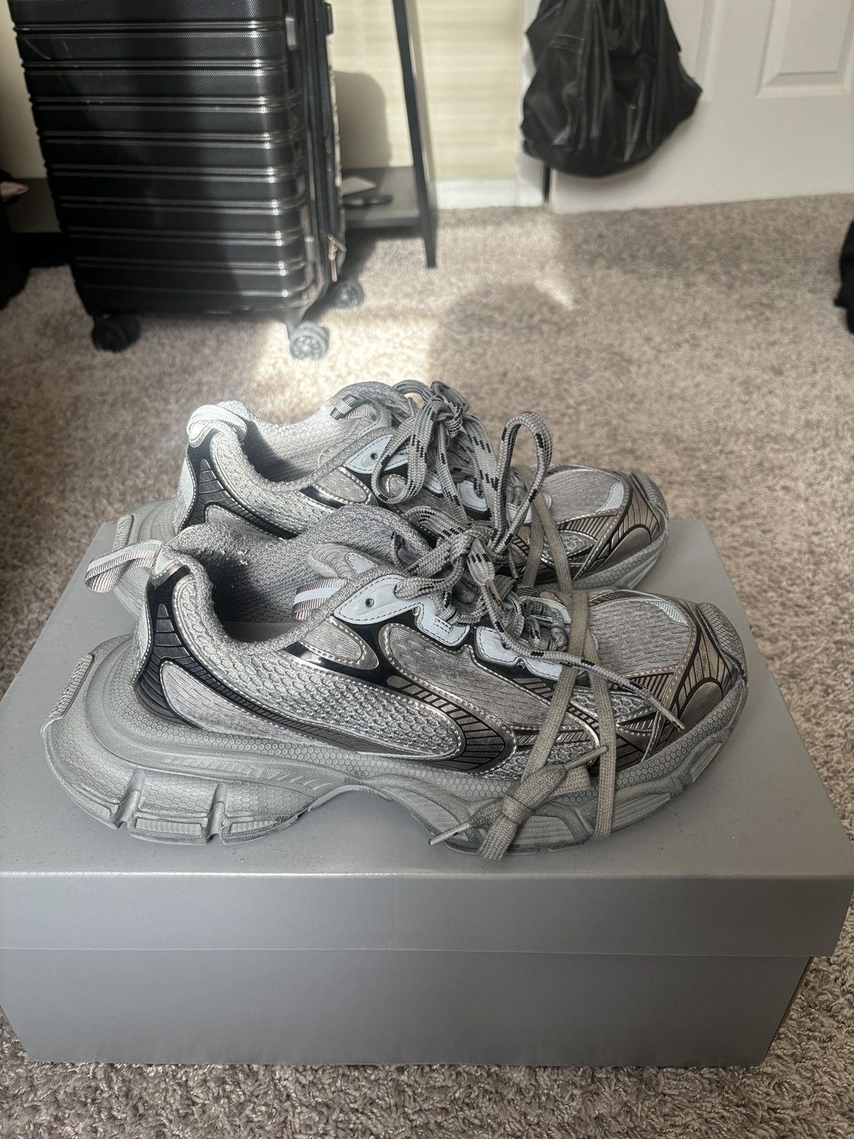 Balenciaga 3XL(Grey)