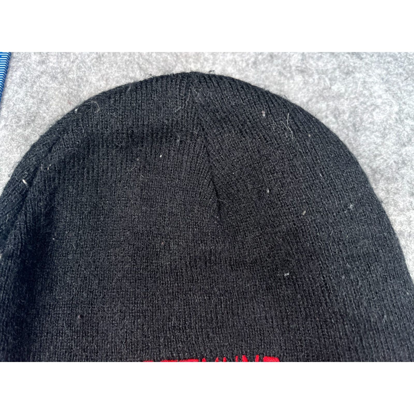 Vintage HYP Hats Beanie Adult One Size Black Red Knit 100% Acrylic Size ONE SIZE - 3 Thumbnail