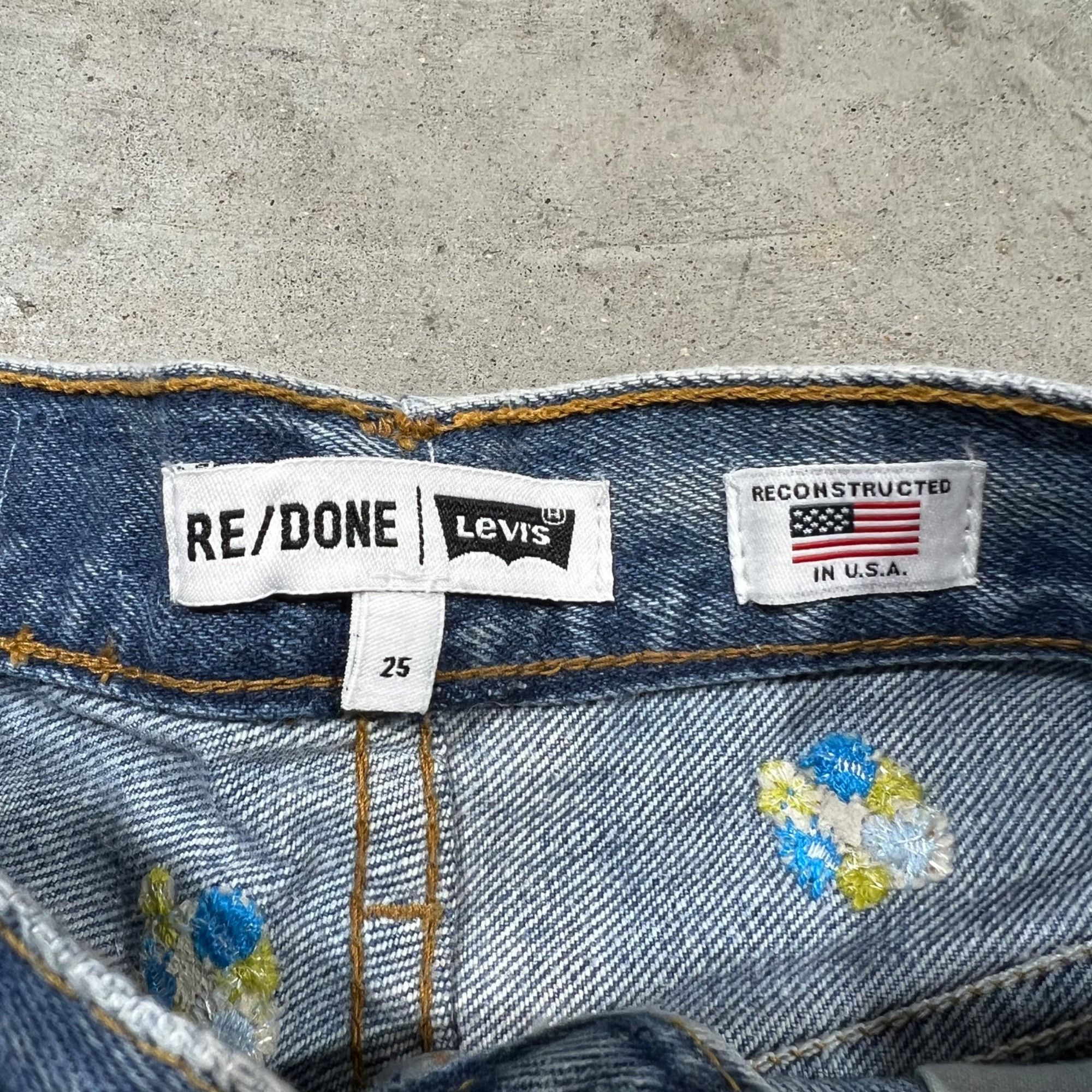 Levi's × RE/DONE NWT RE/DONE x LEVI'S FLORAL SHORTS SZ 25 Size 25" / US 0 / IT 36 - 4 Thumbnail