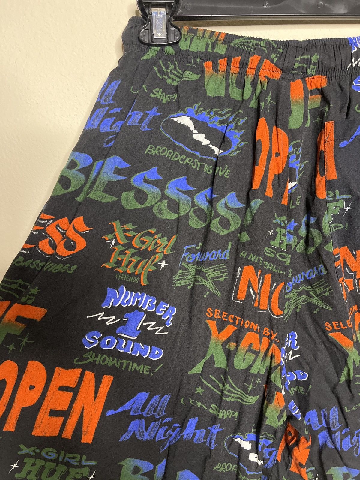 Huf × X-Girl XGIRL x HUF SOUND RESORT SHORT Size 26" / US 2 / IT 38 - 4 Thumbnail