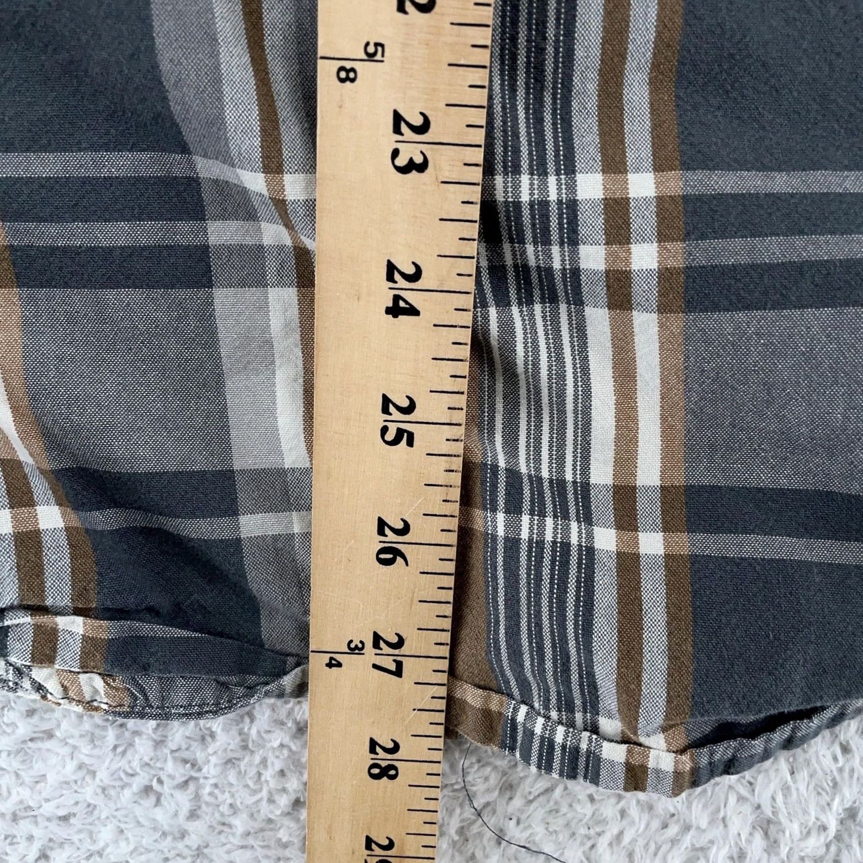 Carhartt Carhartt Shirt Mens Large Plaid Short Sleeve Button-Down Cotton Multicolor Final Shadow Brown Gray Size US L / EU 52-54 / 3 - 5 Thumbnail