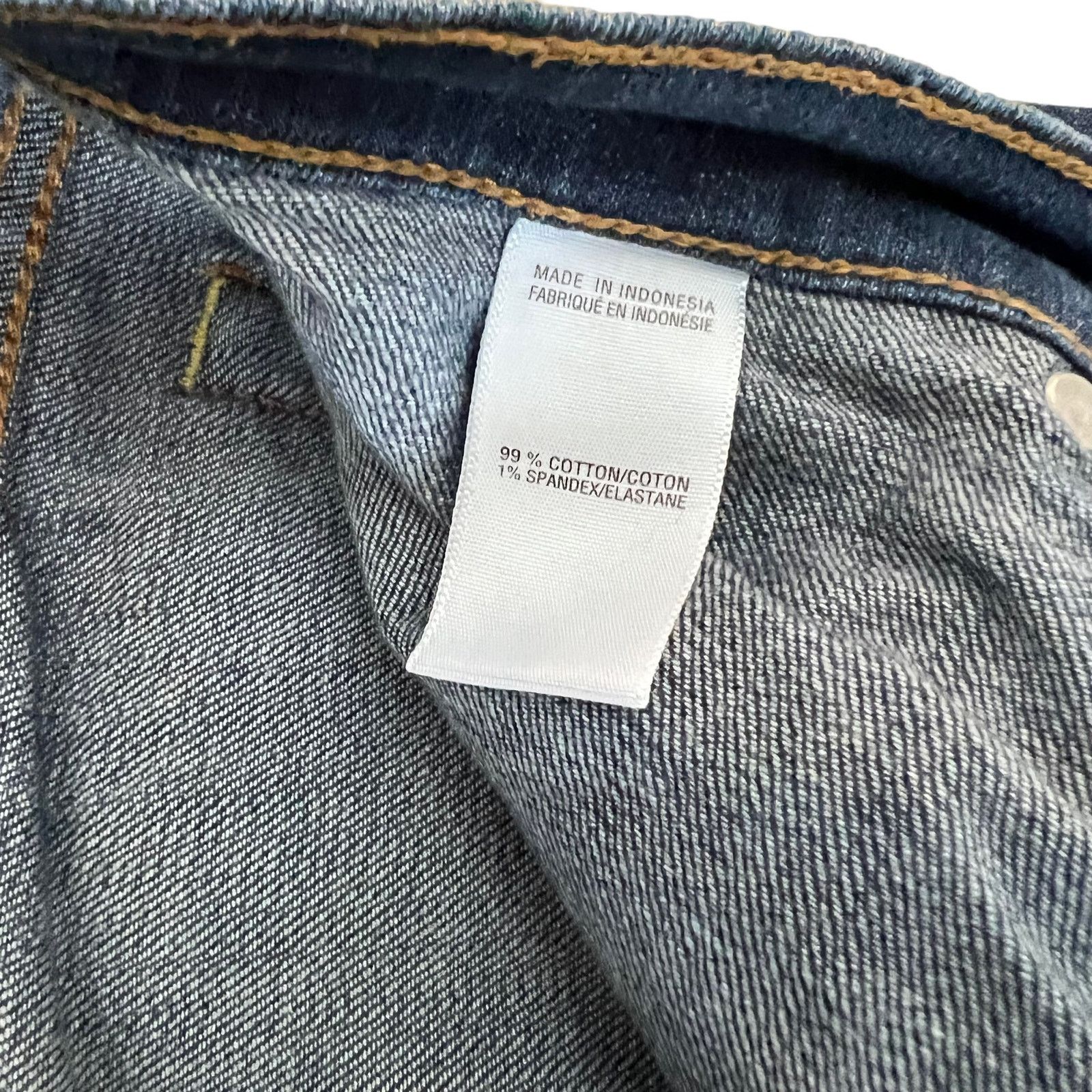 Lucky Brand Lucky Brand Dark Wash Easy Rider Crop Jeans 6 Size 28" / US 6 / IT 42 - 8 Thumbnail