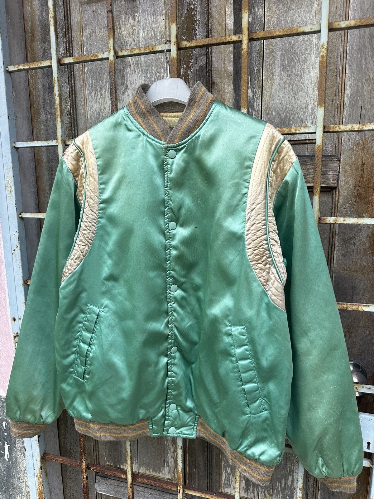 O'Neill Vintage Oneill Shower Used Faded Green Bomber Jacket Z11 Size US L / EU 52-54 / 3 - 3 Thumbnail