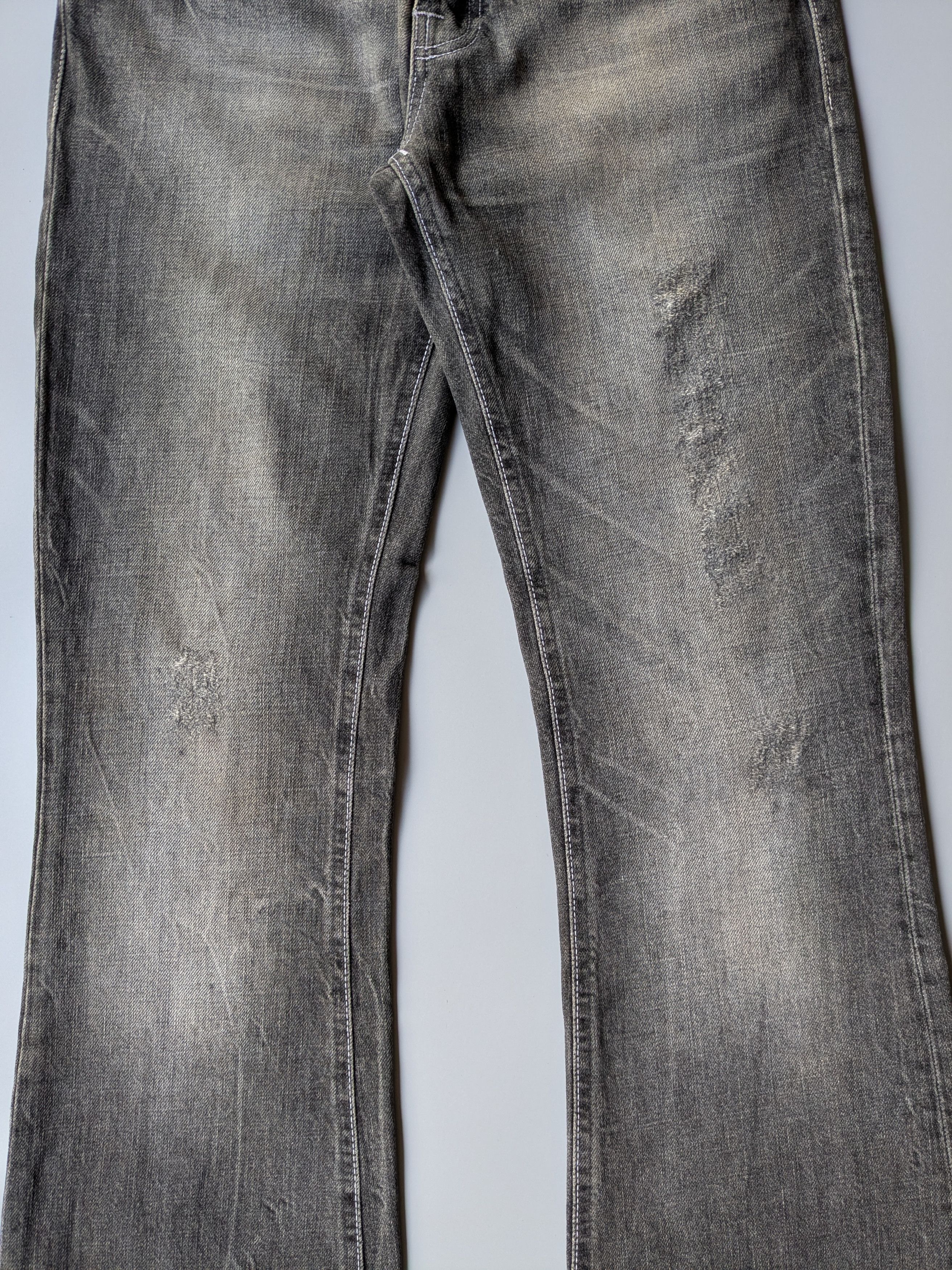 Nudie Jeans Nudie Jeans Deep Black Destroyer Low Flare Gleen jeans Size US 30 / EU 46 - 5 Thumbnail