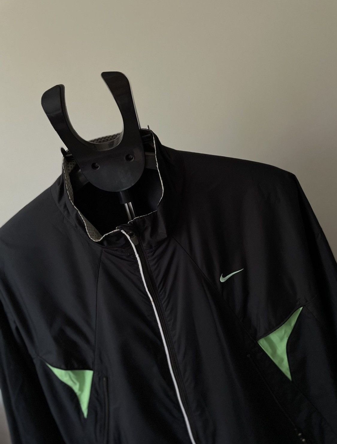 Nike × Vintage Nike Vintage Y2K Nylon Track Jacket Size US XL / EU 56 / 4 - 2 Thumbnail