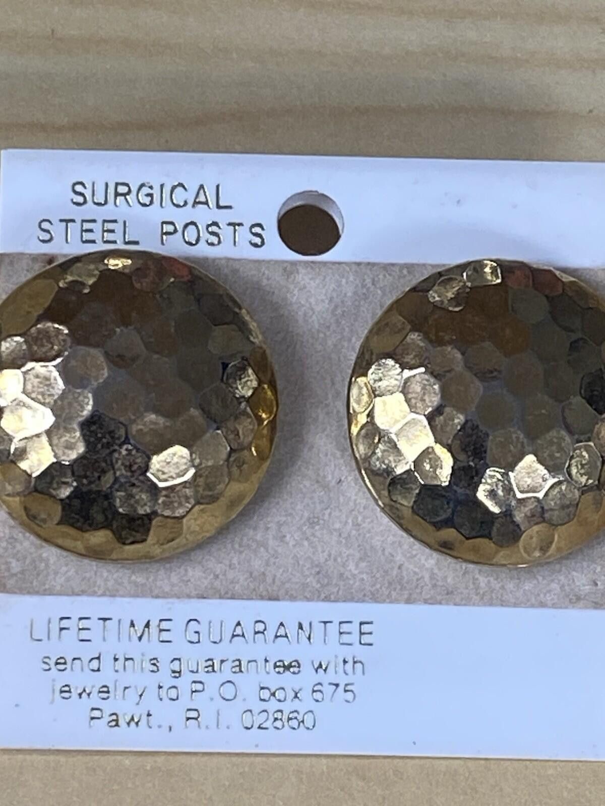 The Unbranded Brand Goldtone Hammered Round Metal Dome Shape Earrings**Pierced Size ONE SIZE - 1 Thumbnail
