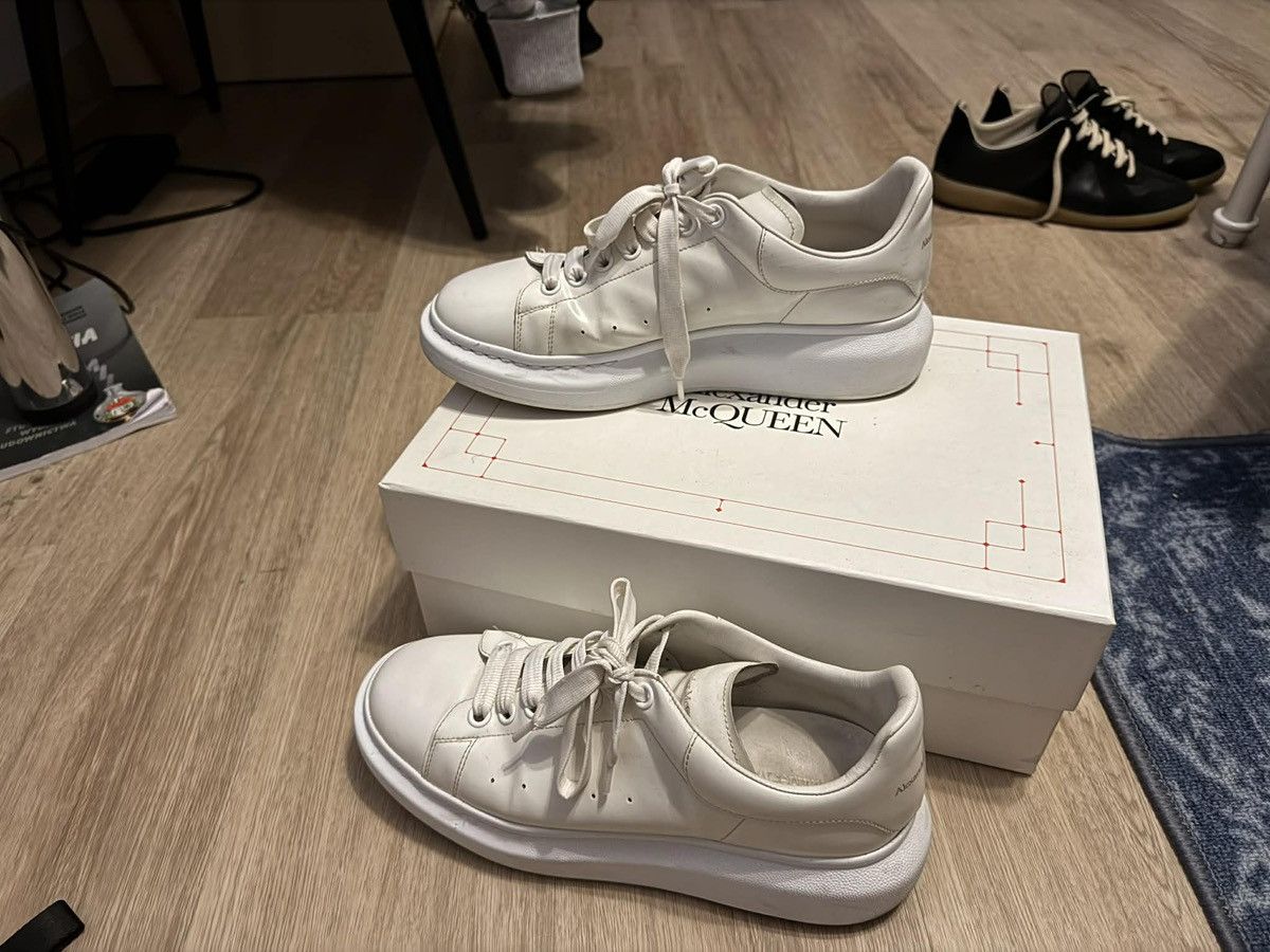 Alexander McQueen Alexander Mcqueen sneaker Size US 9 / EU 42 - 1 Thumbnail