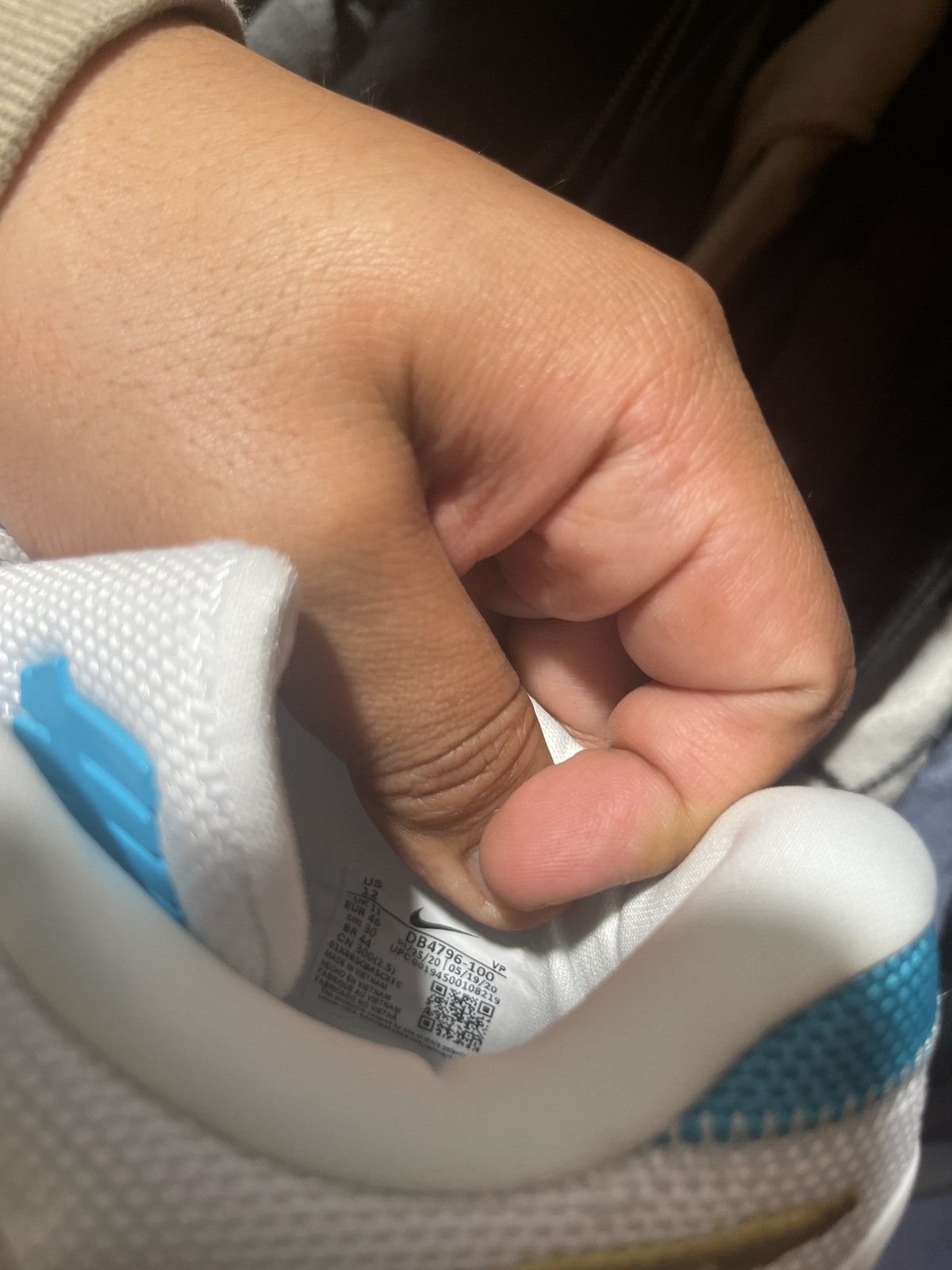 Nike × Undefeated DS Nike x Undefeated Kobe 5 Protro What If Pack Size US 12 / EU 45 - 13 Thumbnail