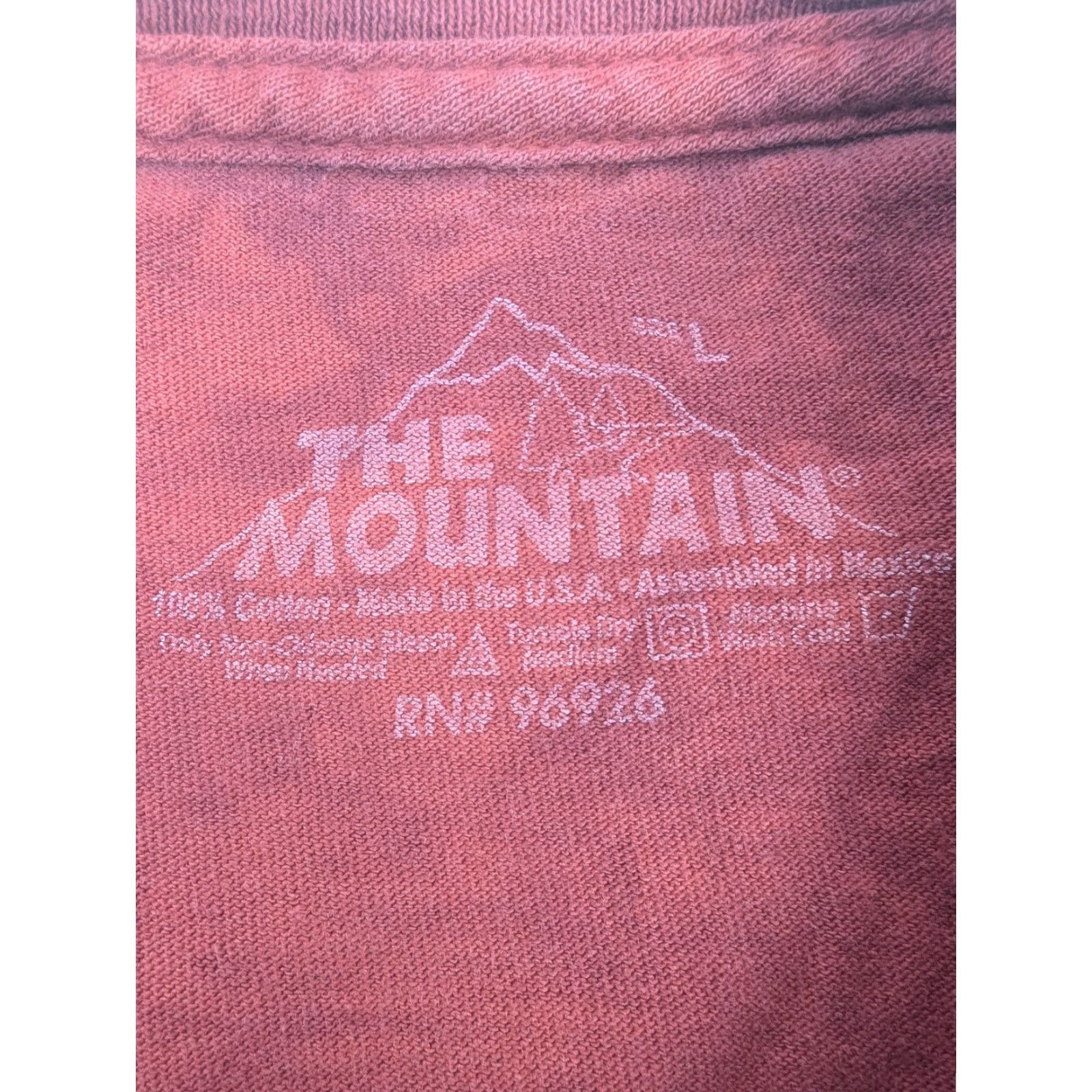 The Mountain The Mountain Red Tie Dyed Graphic T-Shirt Rooster Chicken Size Large Farm Animal Mens T-Shirt Red Animals 90s Size US L / EU 52-54 / 3 - 7 Thumbnail