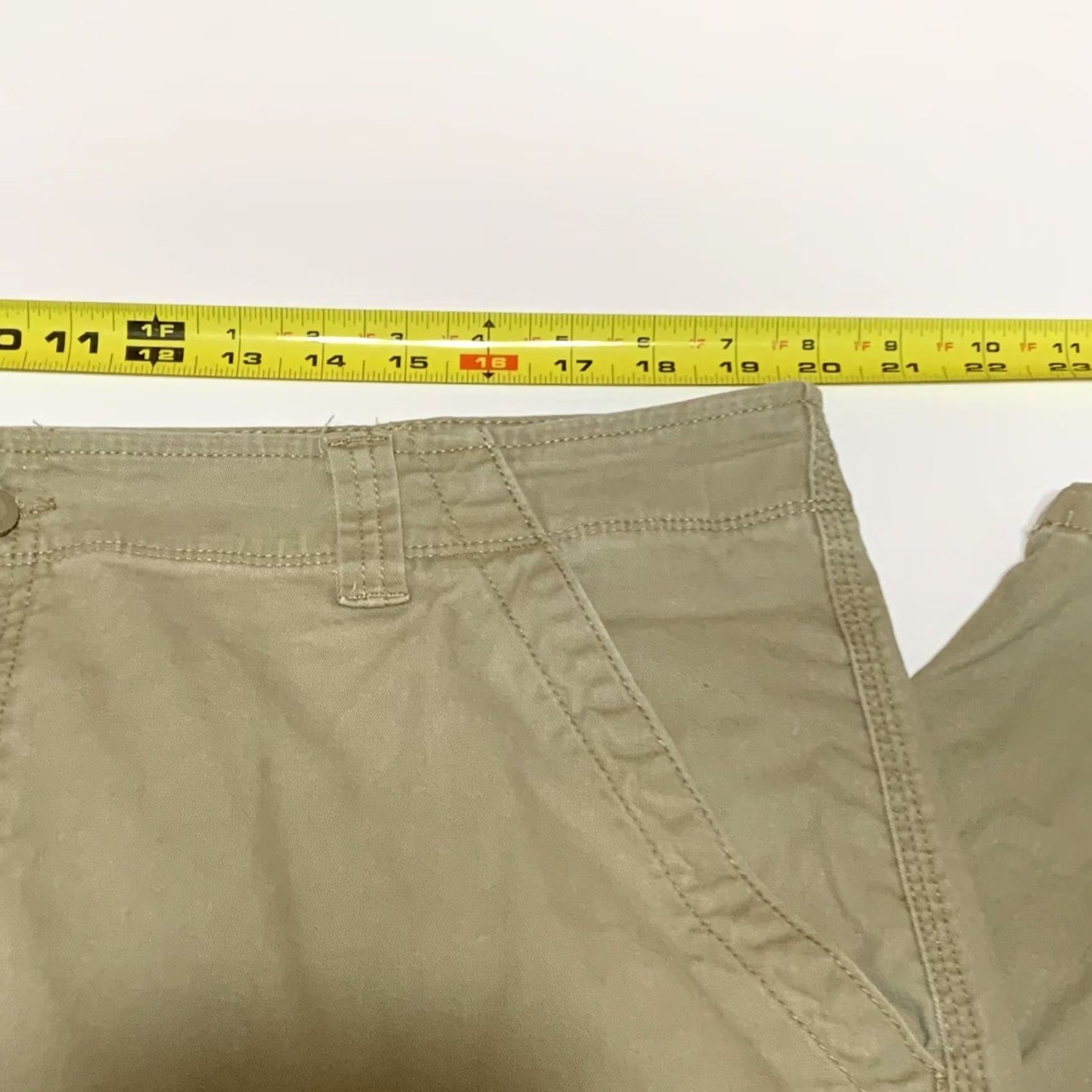 Wrangler Wrangler Pants Cargo Flat Front BeIGe 40x29 Men Relaxed Straight Leg Khaki Cargo Pants Size US 40 / EU 56 - 4 Thumbnail