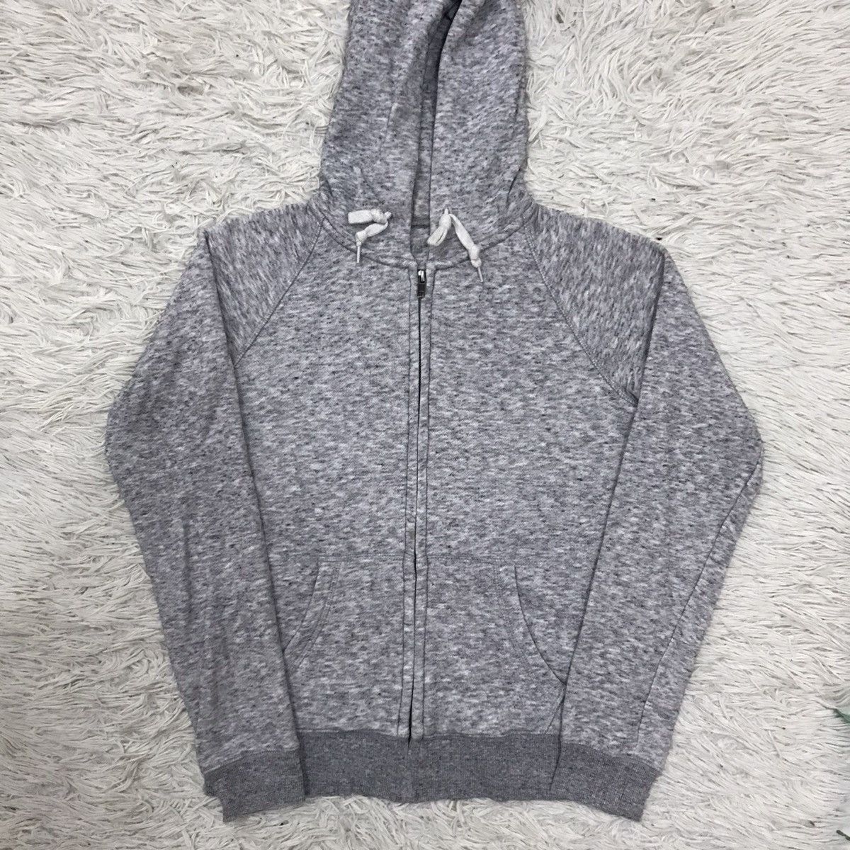 Japanese Brand UNIQLO PLAIN ZIP UP SWEATER HOODIE FOR KIDS Size XXS / US 00 / IT 34 - 8 Thumbnail