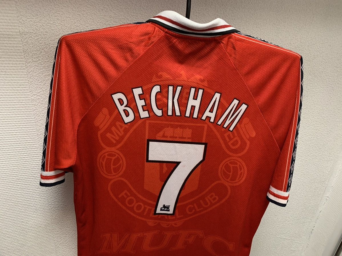 Vintage Beckham 7 Manchester United sharp vintage soccer jersey L-Xl Size US L / EU 52-54 / 3 - 6 Thumbnail