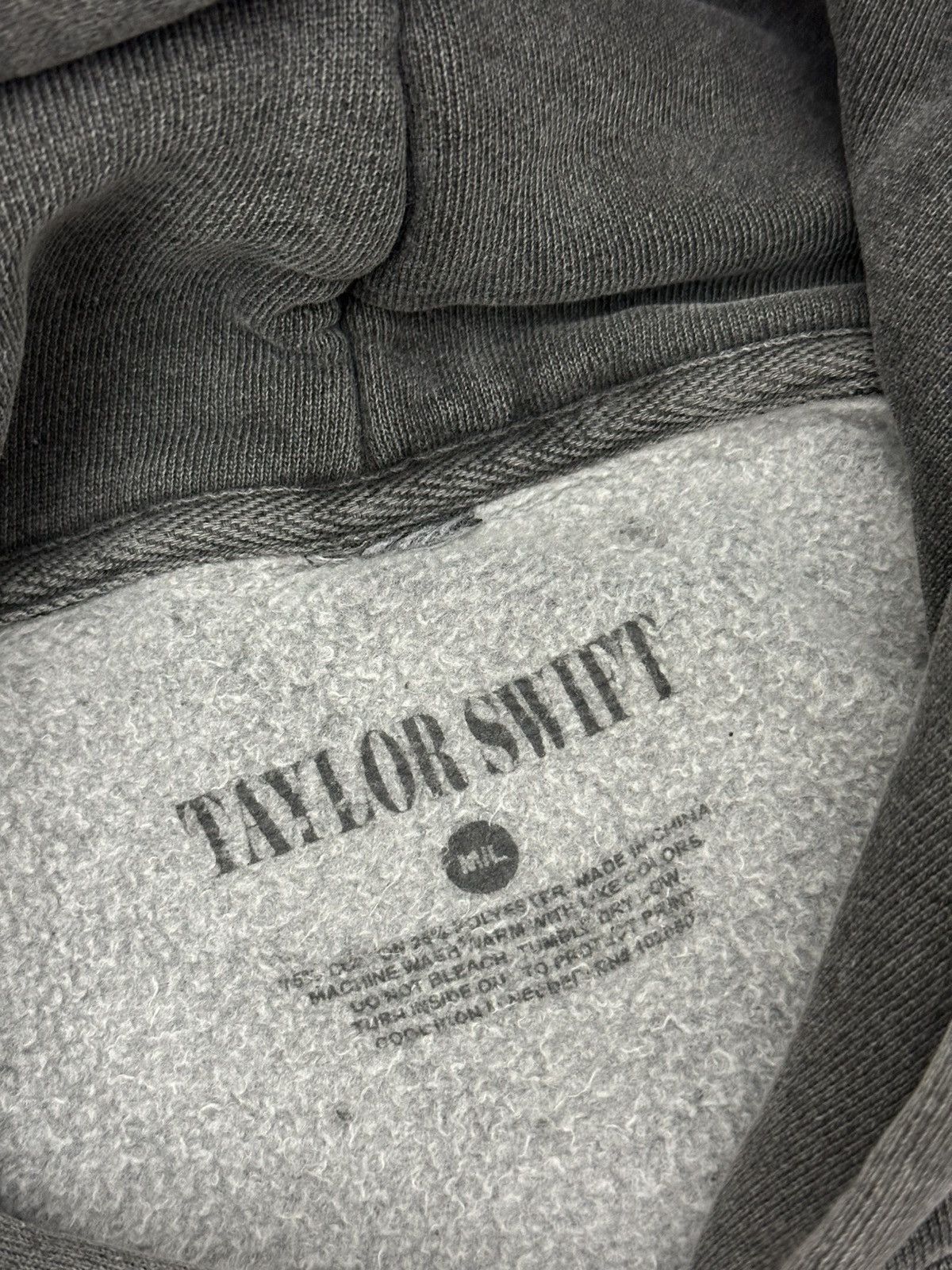 Other Taylor Swift Official Merch Reputation Hoodie Size M/L Size L / US 10 / IT 46 - 8 Thumbnail