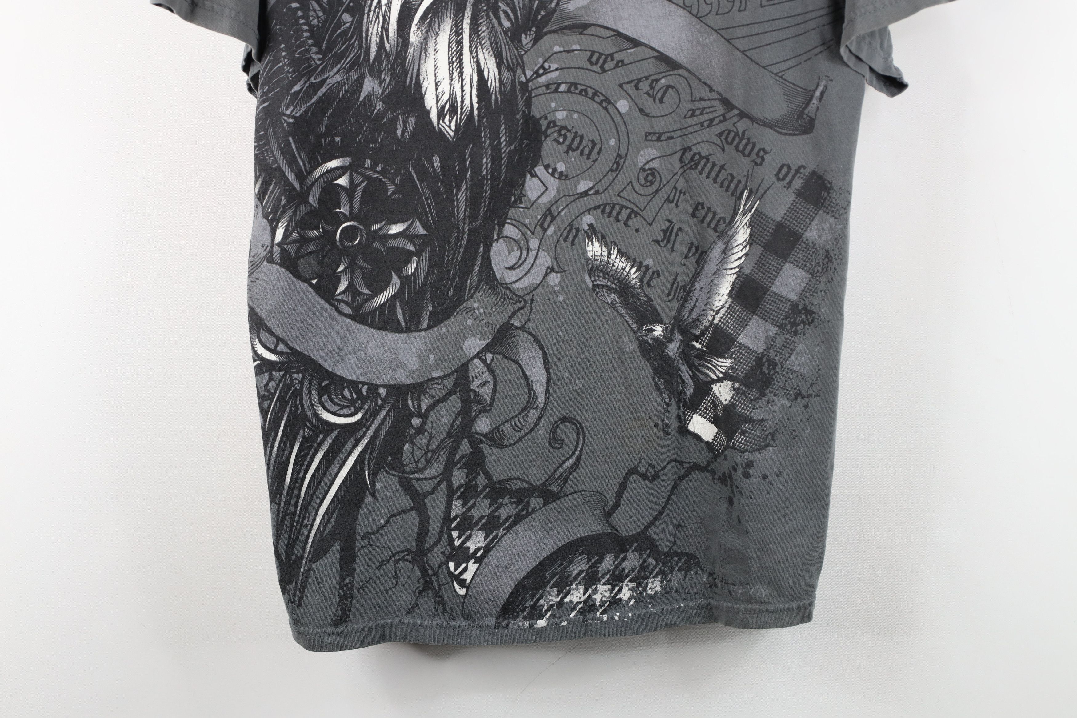 Vintage Vintage Y2K Streetwear Eagle Tribal UFC MMA Fighting T-Shirt Size US M / EU 48-50 / 2 - 3 Thumbnail