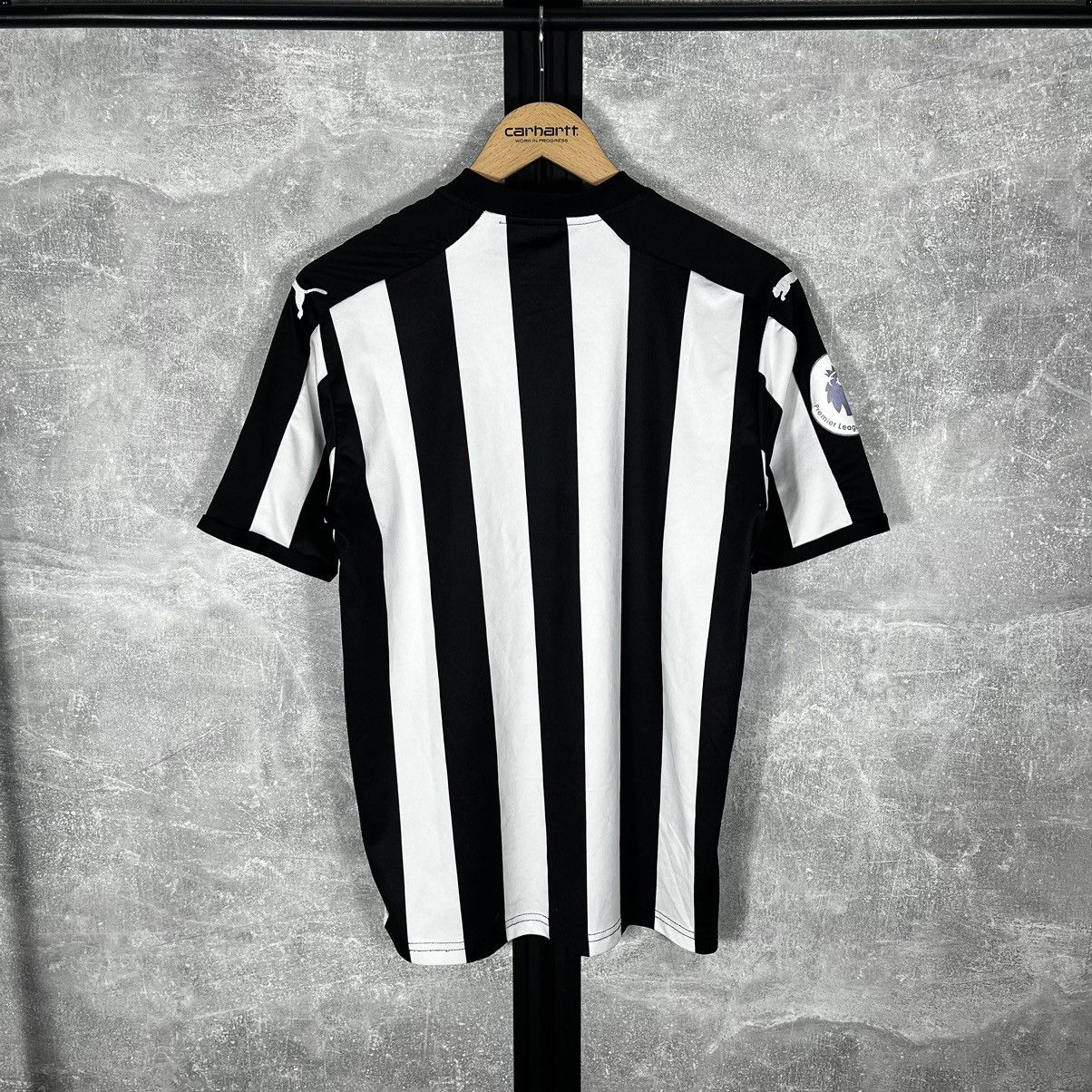 Puma Puma Newcastle Football Soccer Jersey T-shirt Tee Size US S / EU 44-46 / 1 - 9 Thumbnail