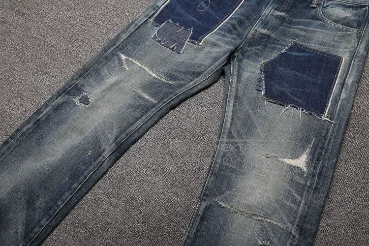 Neighborhood Neighborhood size M Distressed Patch King of Cows Jeans, S Size US 27 - 4 Thumbnail
