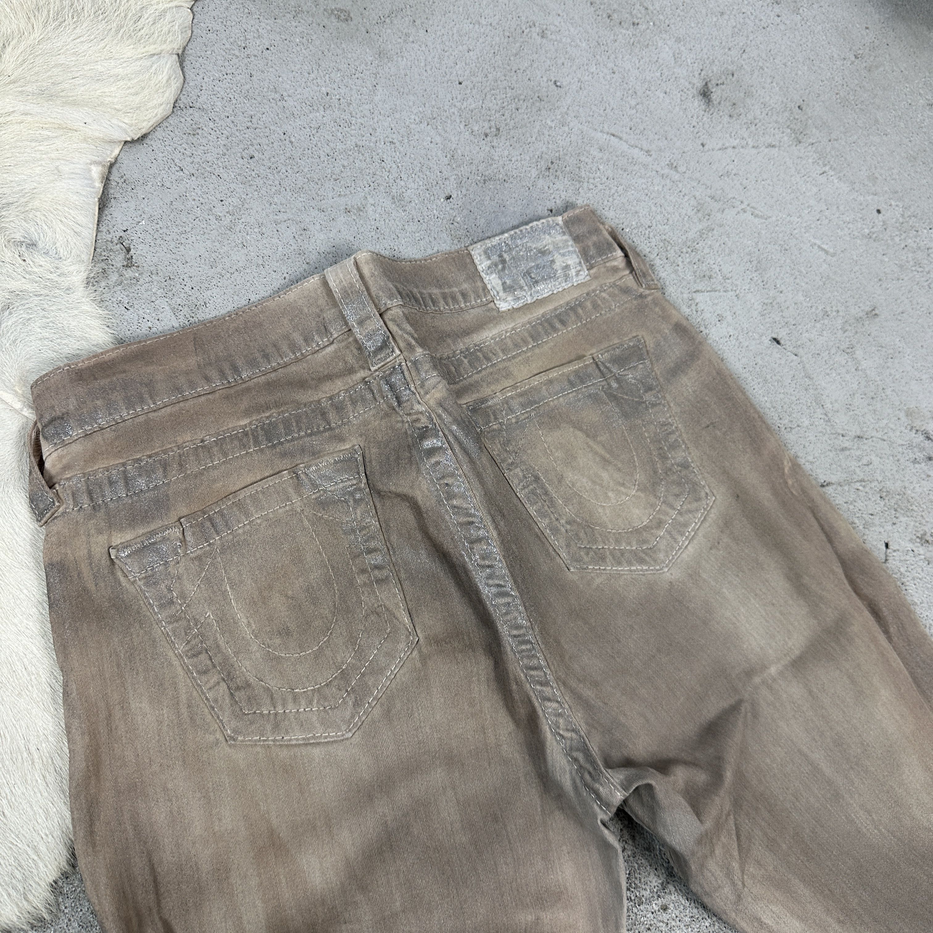 True Religion Vintage Y2K Casual True Religion Silver Waxed Pants Size 26" / US 2 / IT 38 - 2 Thumbnail
