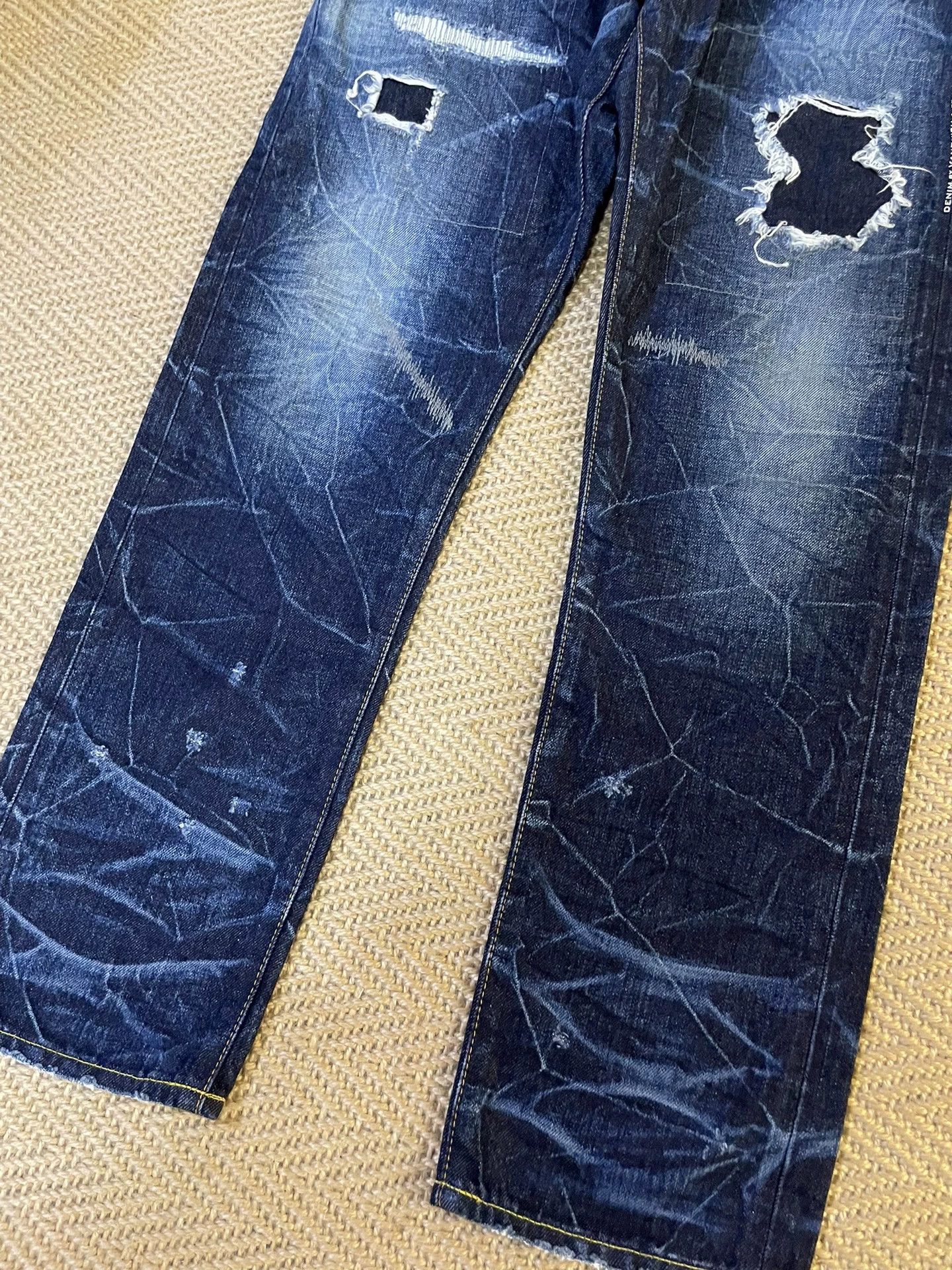 Vanquish VANQUISH x FRAGMENT Rex Mud Distressed Jeans W30 New Size US 30 / EU 46 - 4 Thumbnail
