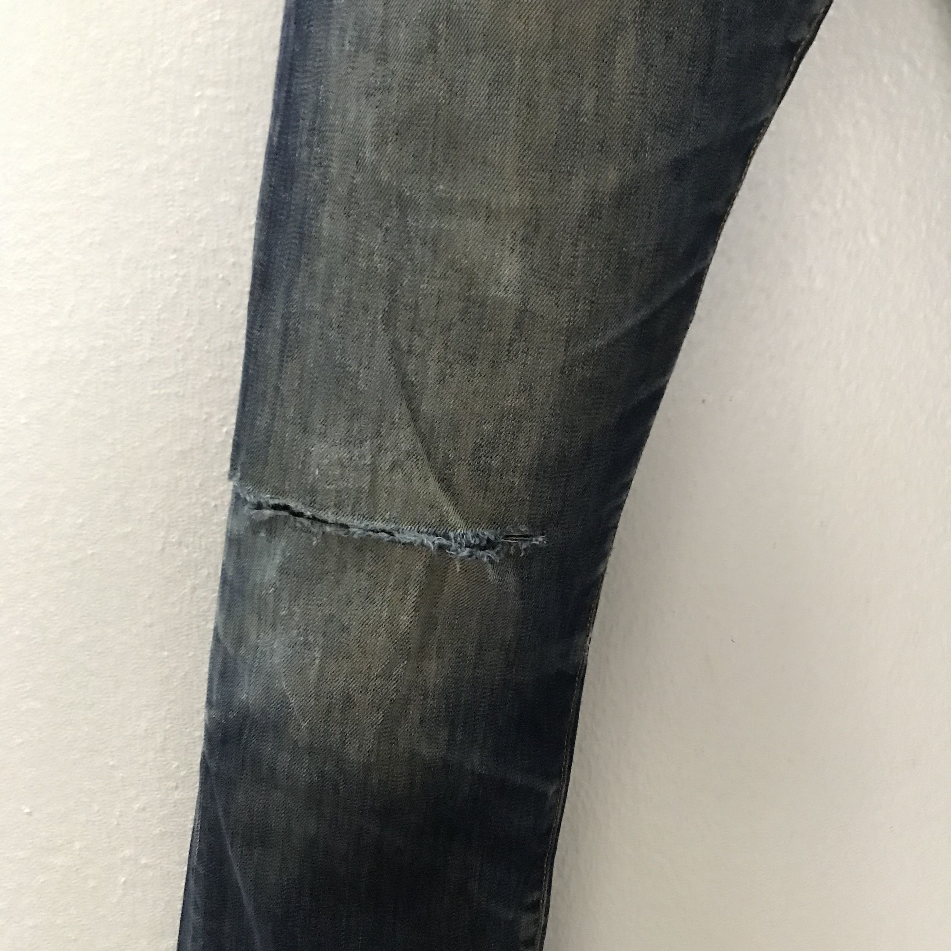 Levi's Vintage Levi's 513 Stone Washed Blue Light Washed Jeans Size US 30 / EU 46 - 6 Thumbnail