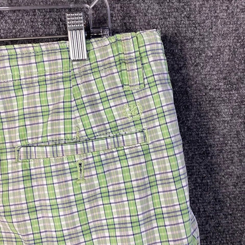 Izod Izod Cargo Shorts Men's Size 36 100% Cotton Plaid Green Size US 36 / EU 52 - 7 Thumbnail