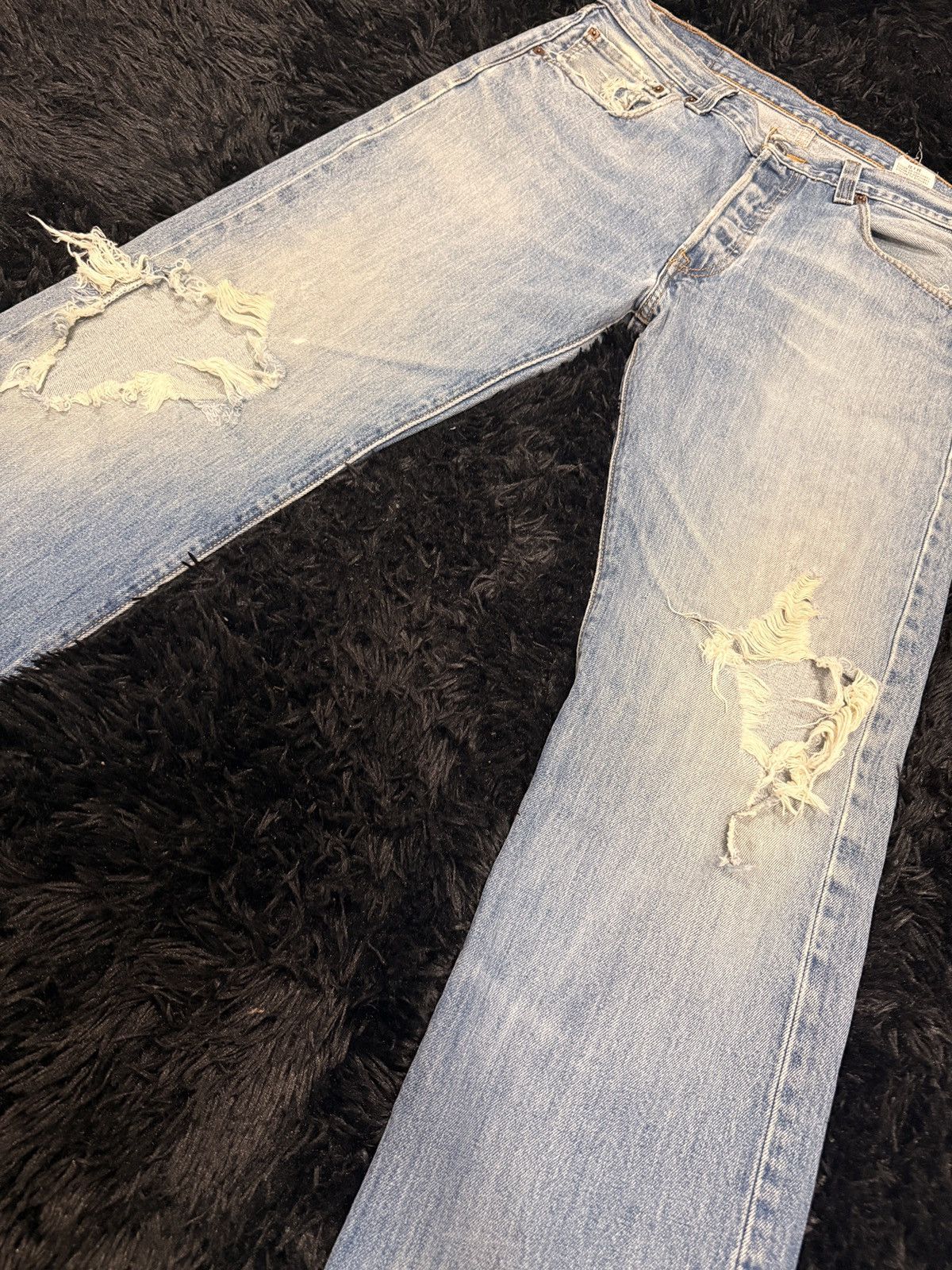 Levi's Vintage Clothing Vintage Levi 501’s Light Washed (34Wx32L) Size US 32 / EU 48 - 3 Thumbnail