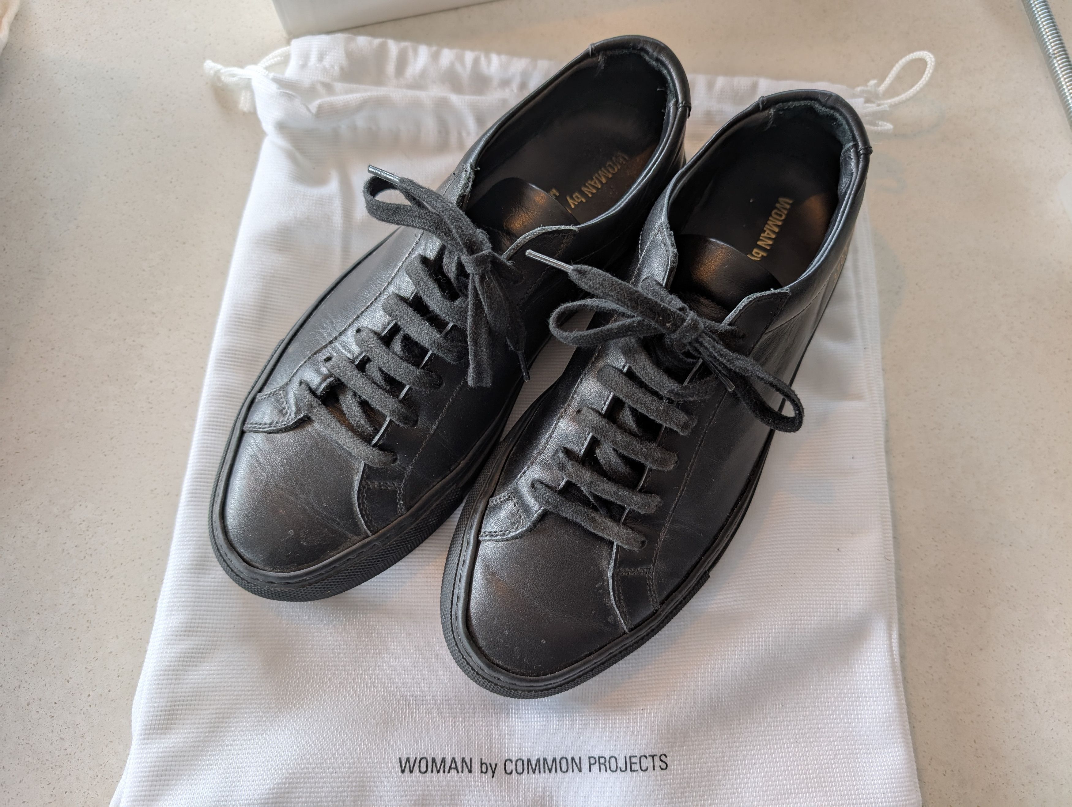 Common Projects Common Projects Achilles Low Black Size US 6 / IT 36 - 2 Thumbnail