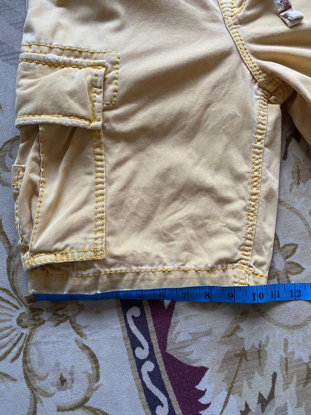 True Religion True Religion Distressed Short Pant Size US 31 - 22 Thumbnail