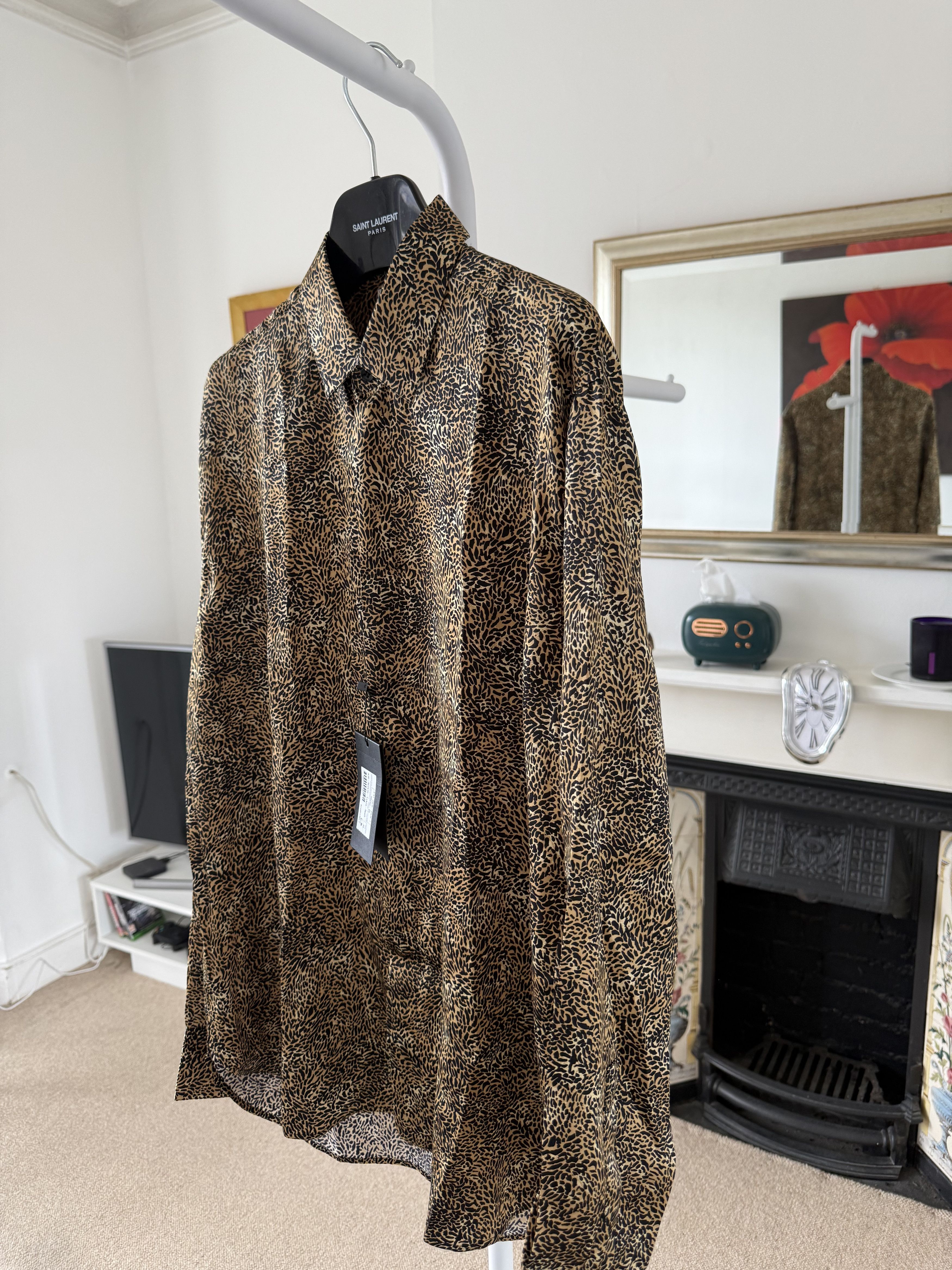 Saint Laurent Paris Saint Laurent Silk Leopard Shirt Size US M / EU 48-50 / 2 - 5 Thumbnail