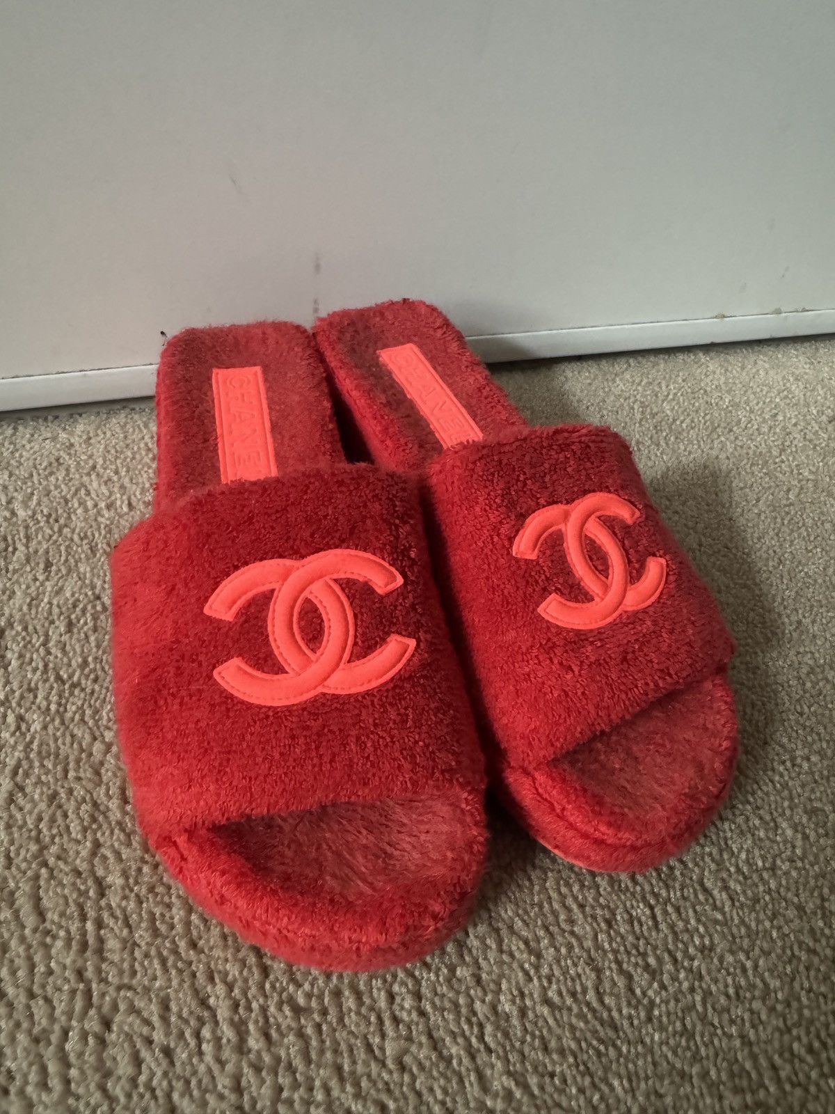 Chanel Chanel 2022 Interlocking CC Logo Slides Size US 8 / IT 38 - 7 Thumbnail