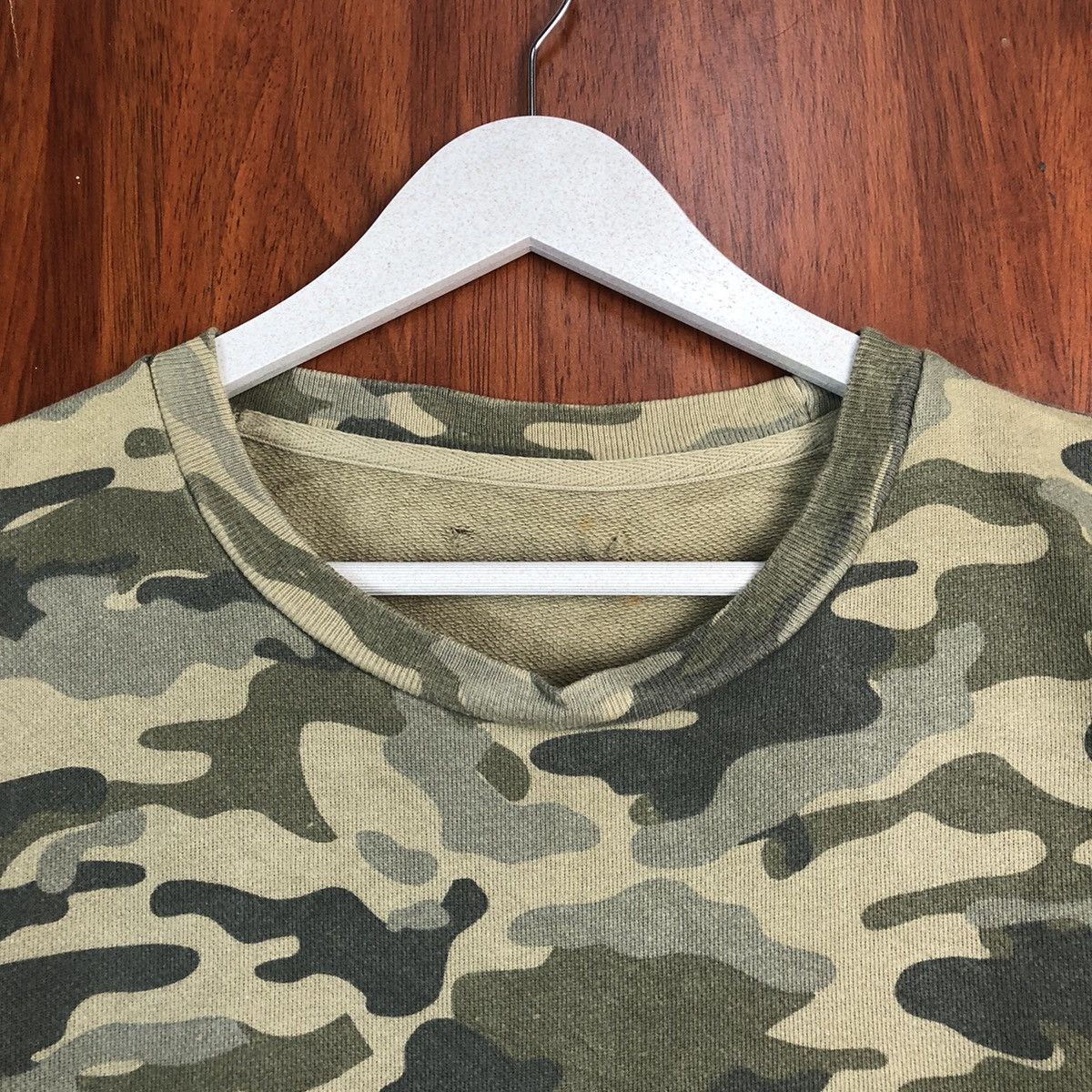 Japanese Brand × Vintage Camo military vintage japan Green Sweathshirt #7522 Size US L / EU 52-54 / 3 - 4 Thumbnail