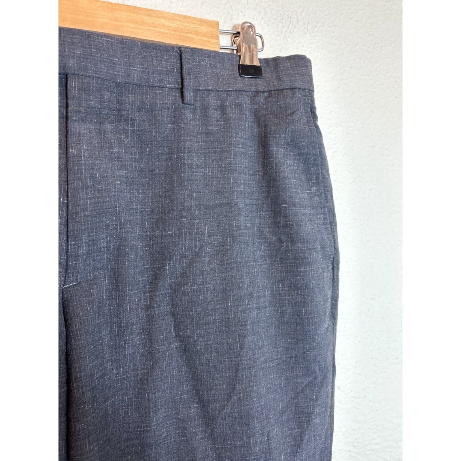 Banana Republic VINTAGE? Not specified. Banana Republic Dress Pants Men 33 33 Wool Charcoal Gray Italian Marzotto Size US 33 - 5 Thumbnail