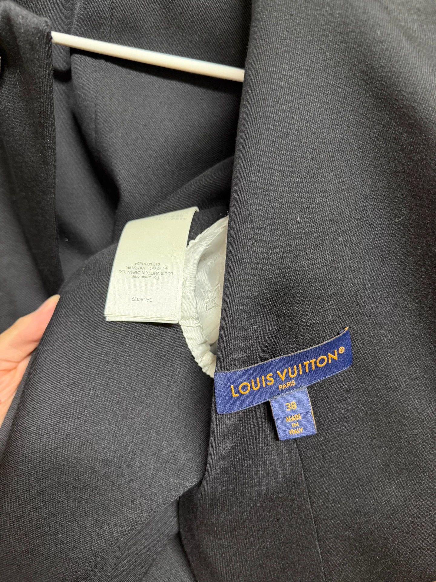 Louis Vuitton LV black short blazer 3/4 sleeves women's 38 Size S / US 4 / IT 40 - 3 Thumbnail