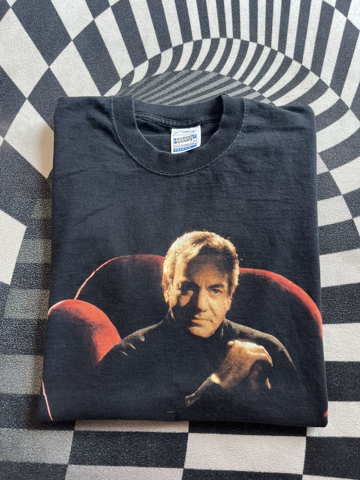 Band Tees Vintage NEIL DIAMOND World Tour 1999’s Tshirt Size US XL / EU 56 / 4 - 1 Thumbnail