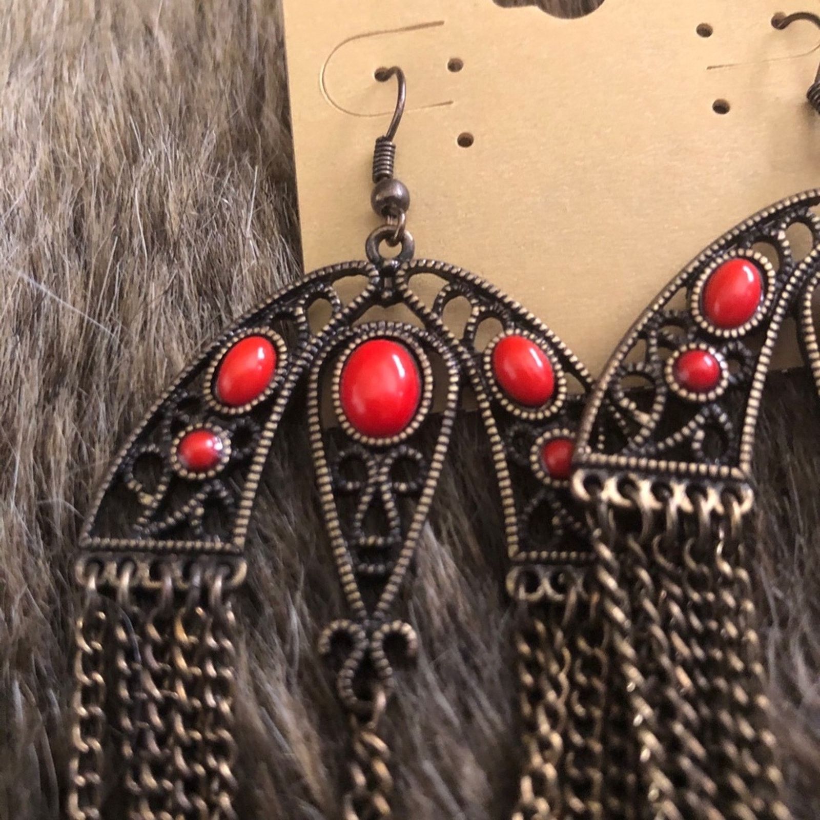 Vintage Vintage brass chain coral cabochon accent earrings Size ONE SIZE - 3 Thumbnail