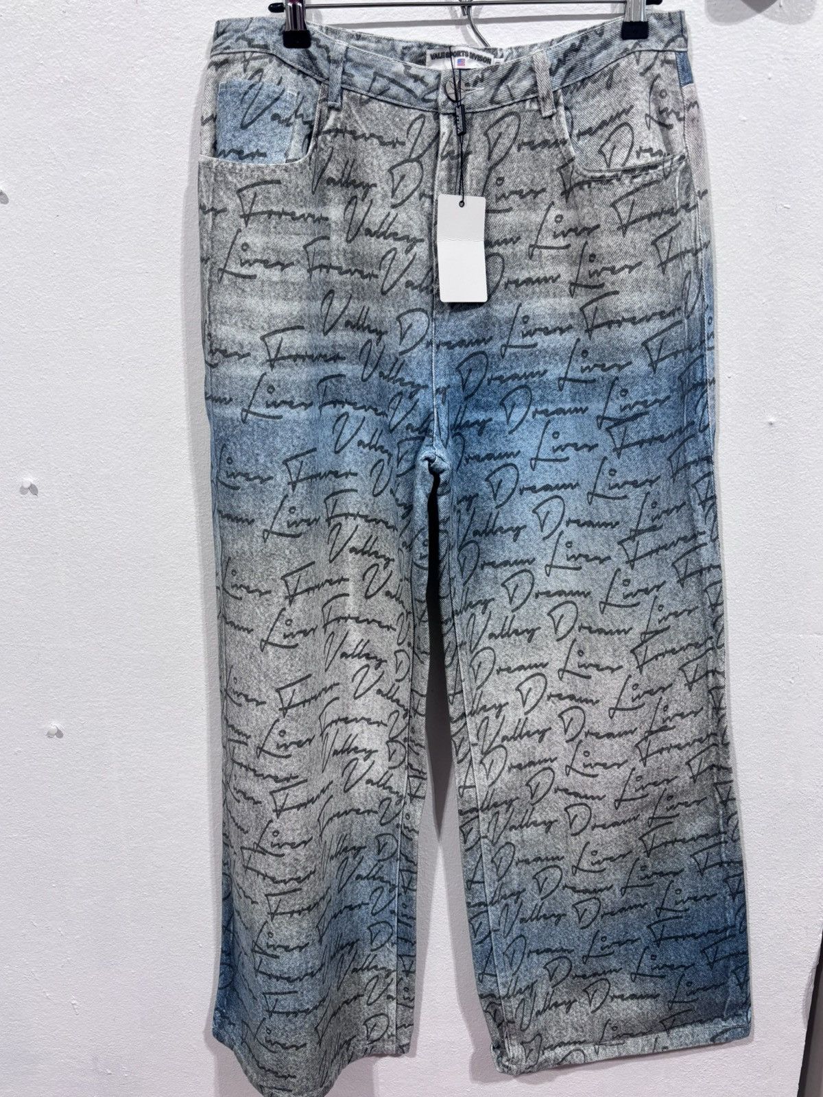 Vale Letter Pants