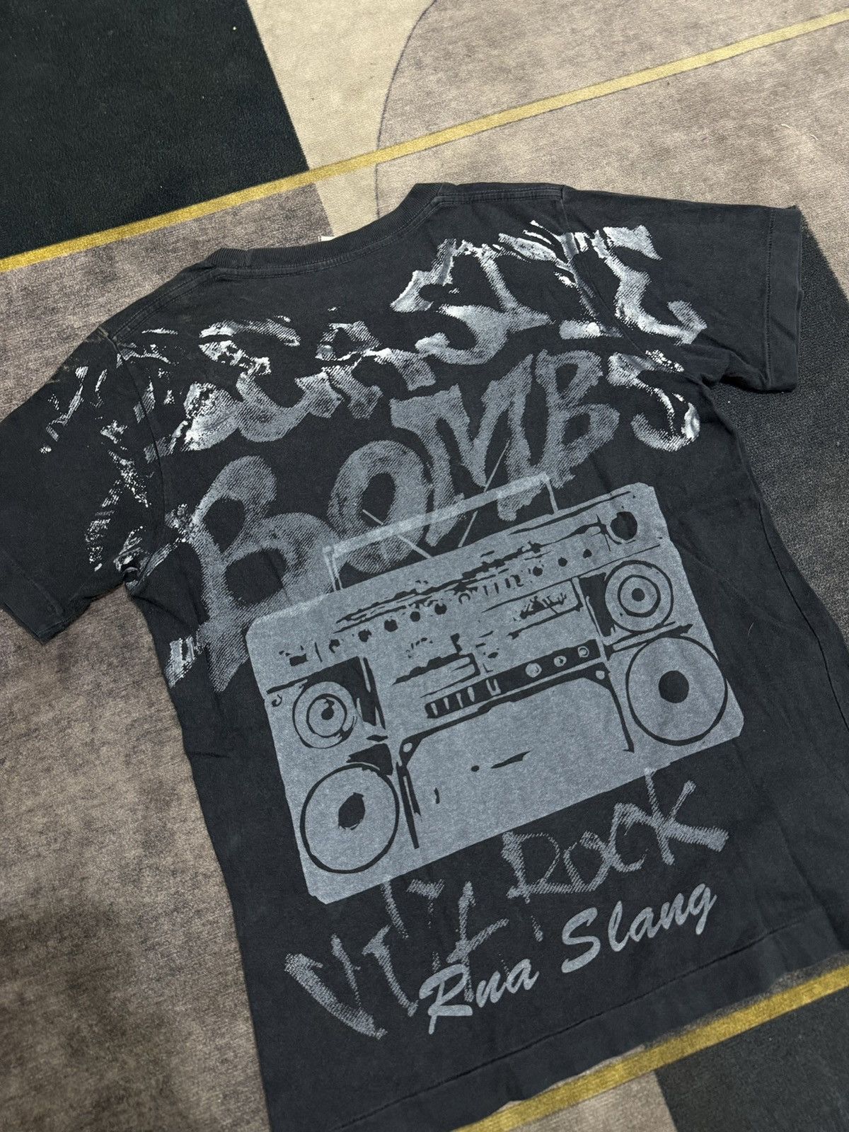 Band Tees BEASTIE BOMBS ROCK BAND TEES TSHIRT Size US M / EU 48-50 / 2 - 2 Thumbnail