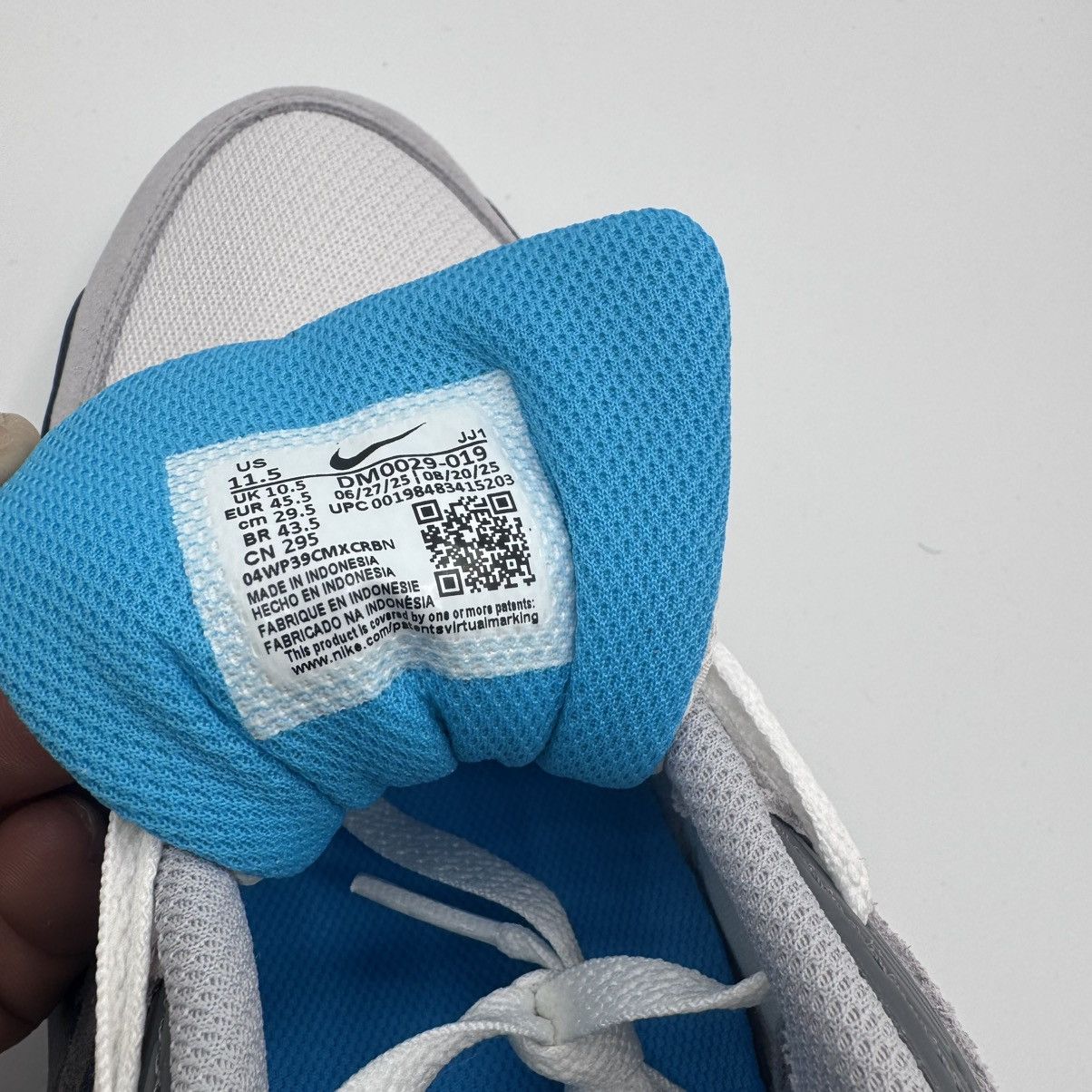Nike Nike Air Max 90 Men's Size 11.5 Blue White Grey Size US 11.5 / EU 44-45 - 10 Thumbnail