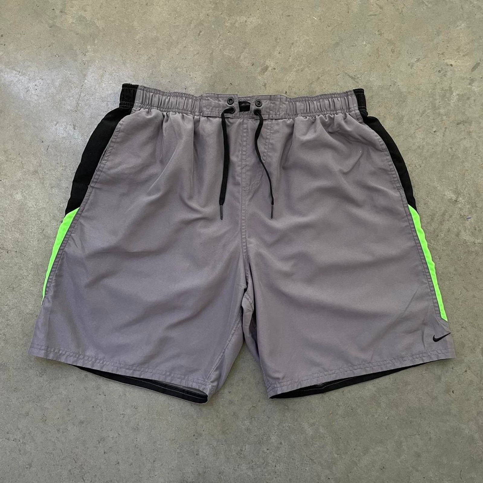 Nike Nike Grey/Green Swim Shorts Size US 38 / EU 54 - 1 Thumbnail