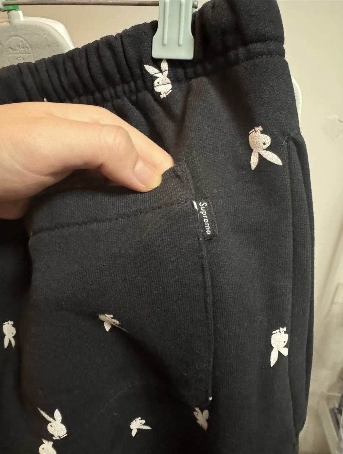 Playboy × Supreme Supreme 15fw playboy sweatpants jogger Size US 32 / EU 48 - 3 Thumbnail