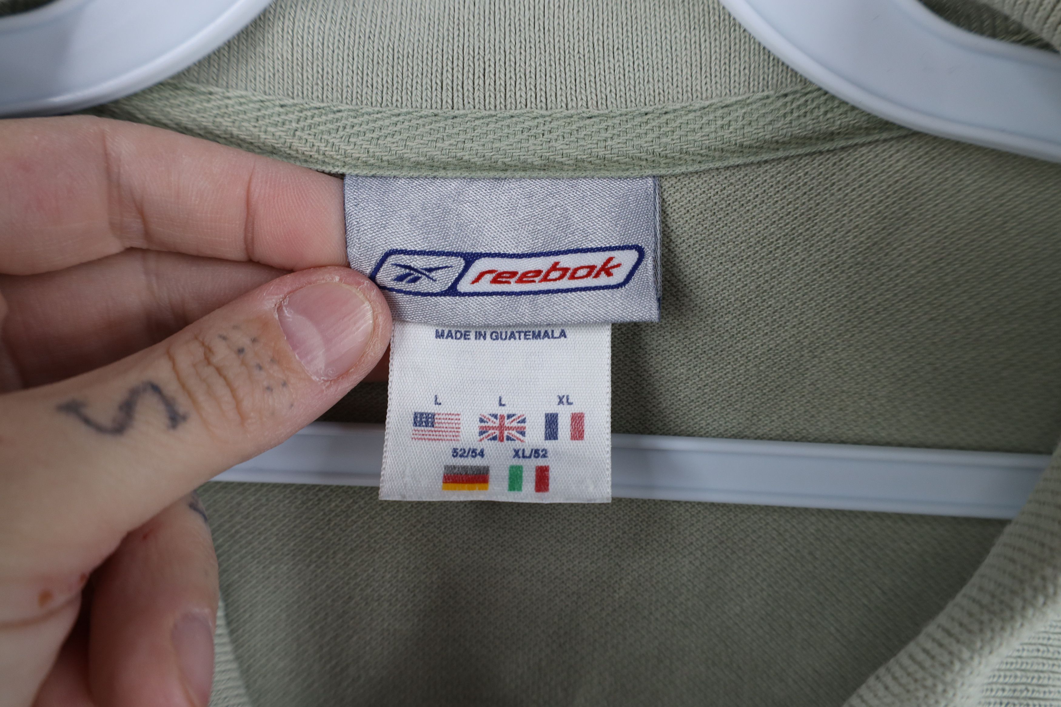 Reebok × Vintage Vintage 90s Reebok Spell Out Collared Polo Shirt Green Size US L / EU 52-54 / 3 - 7 Thumbnail